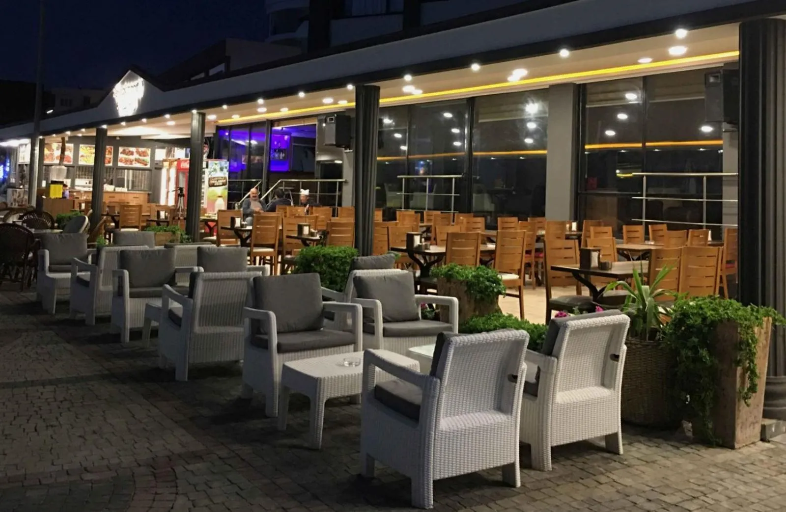 Property building in Sunday Beach Hotel