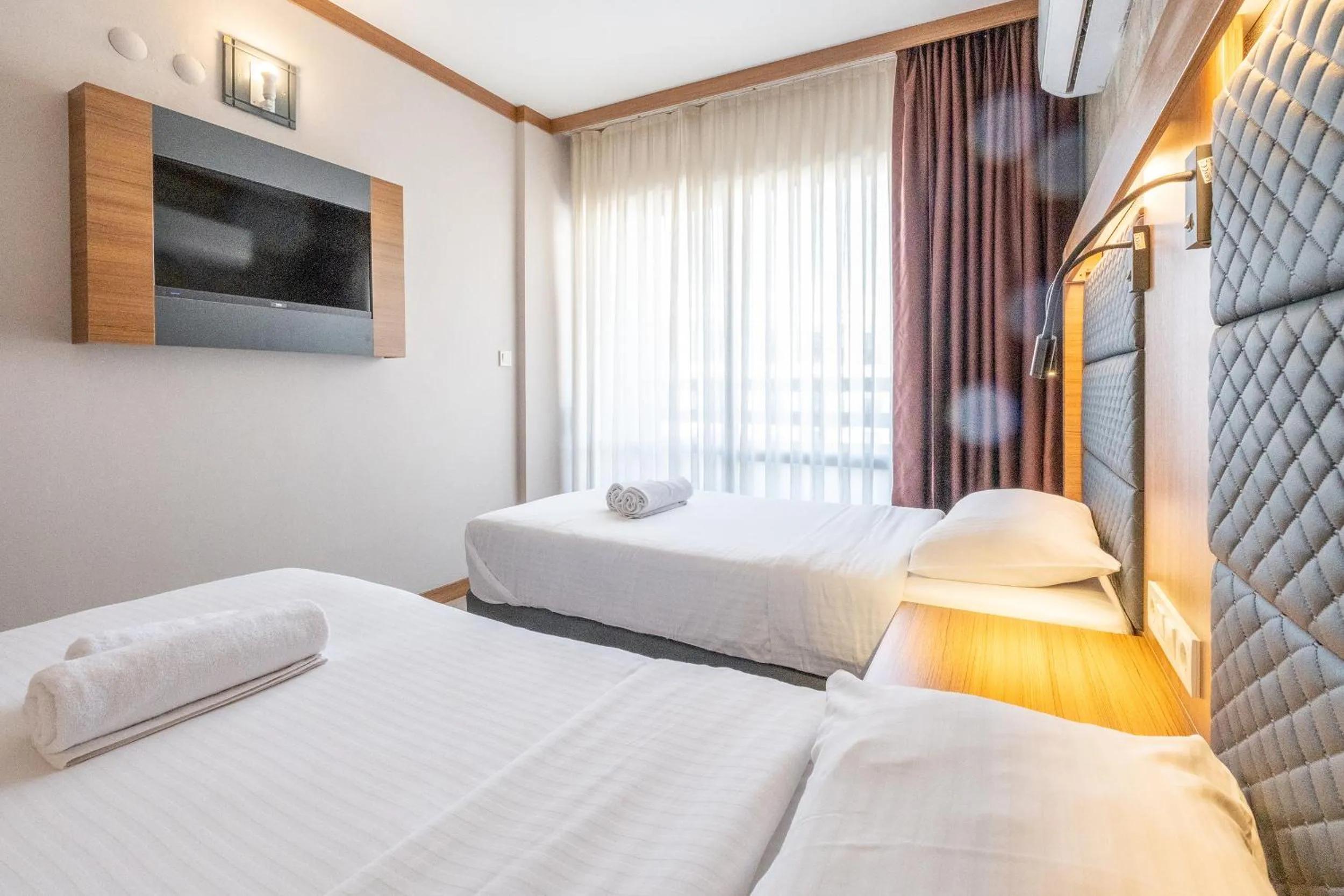 Bed in Sunday Beach Hotel