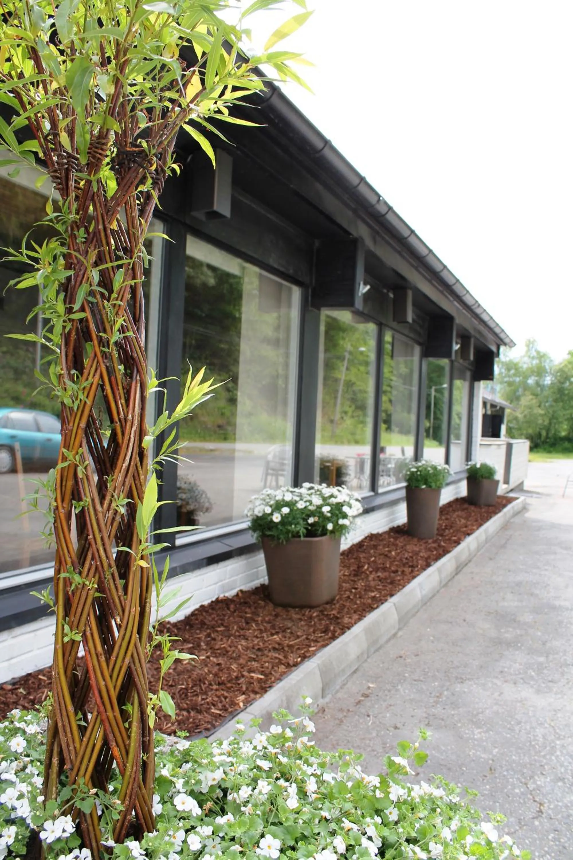 Facade/entrance in Støren Hotel