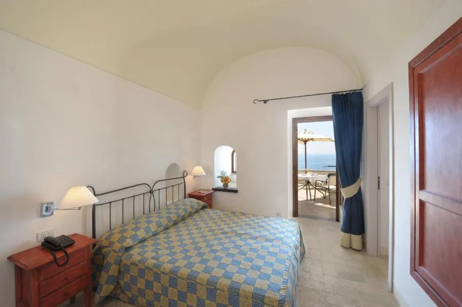 Day, Bed in Villa Il Frantoio and Lilmar