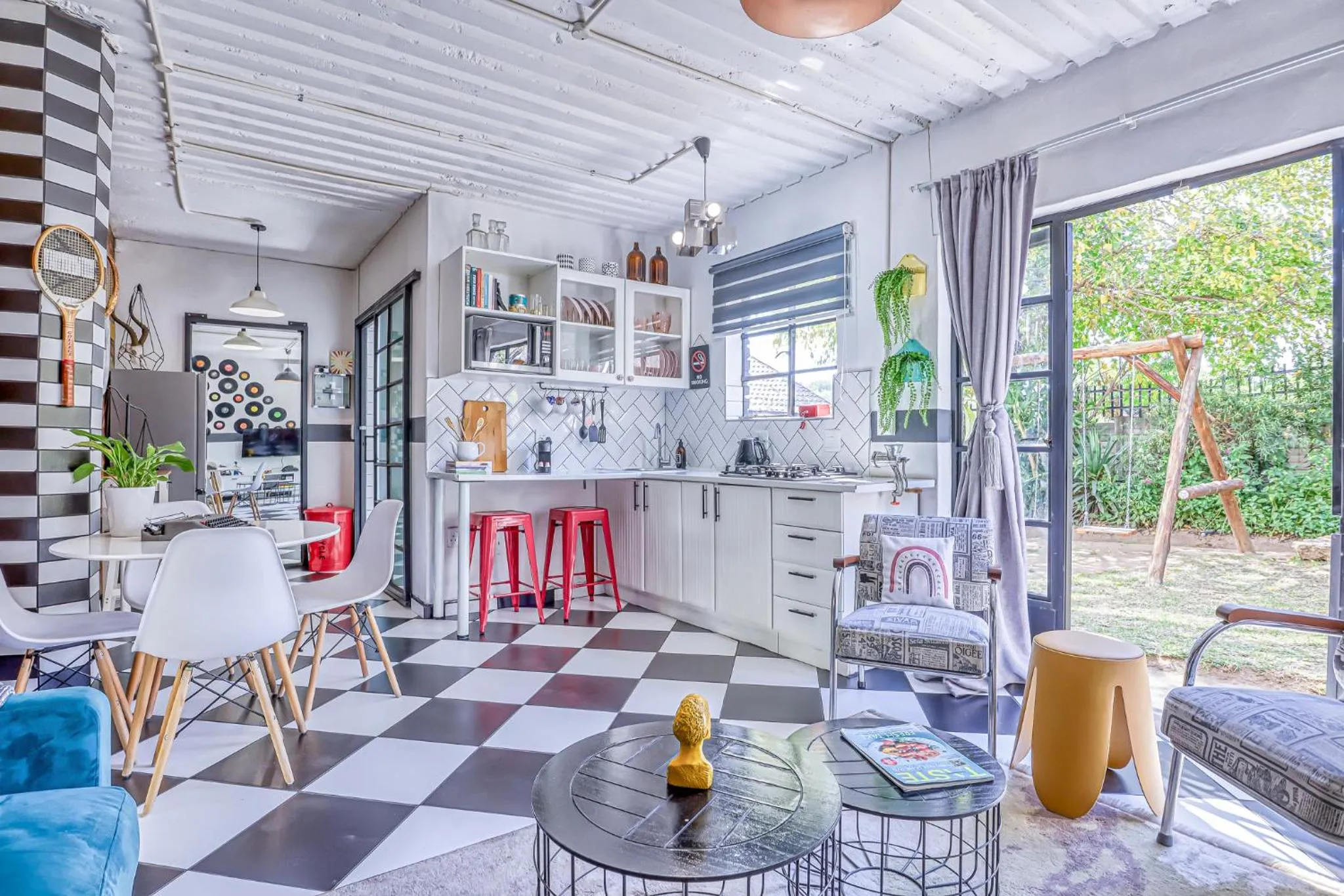 Kitchen or kitchenette in The Bedford Manor