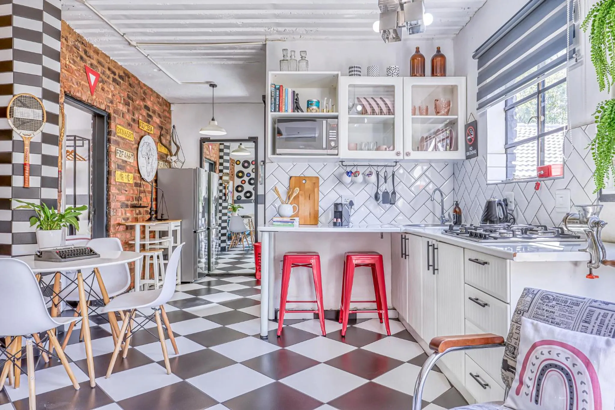 Kitchen or kitchenette in The Bedford Manor