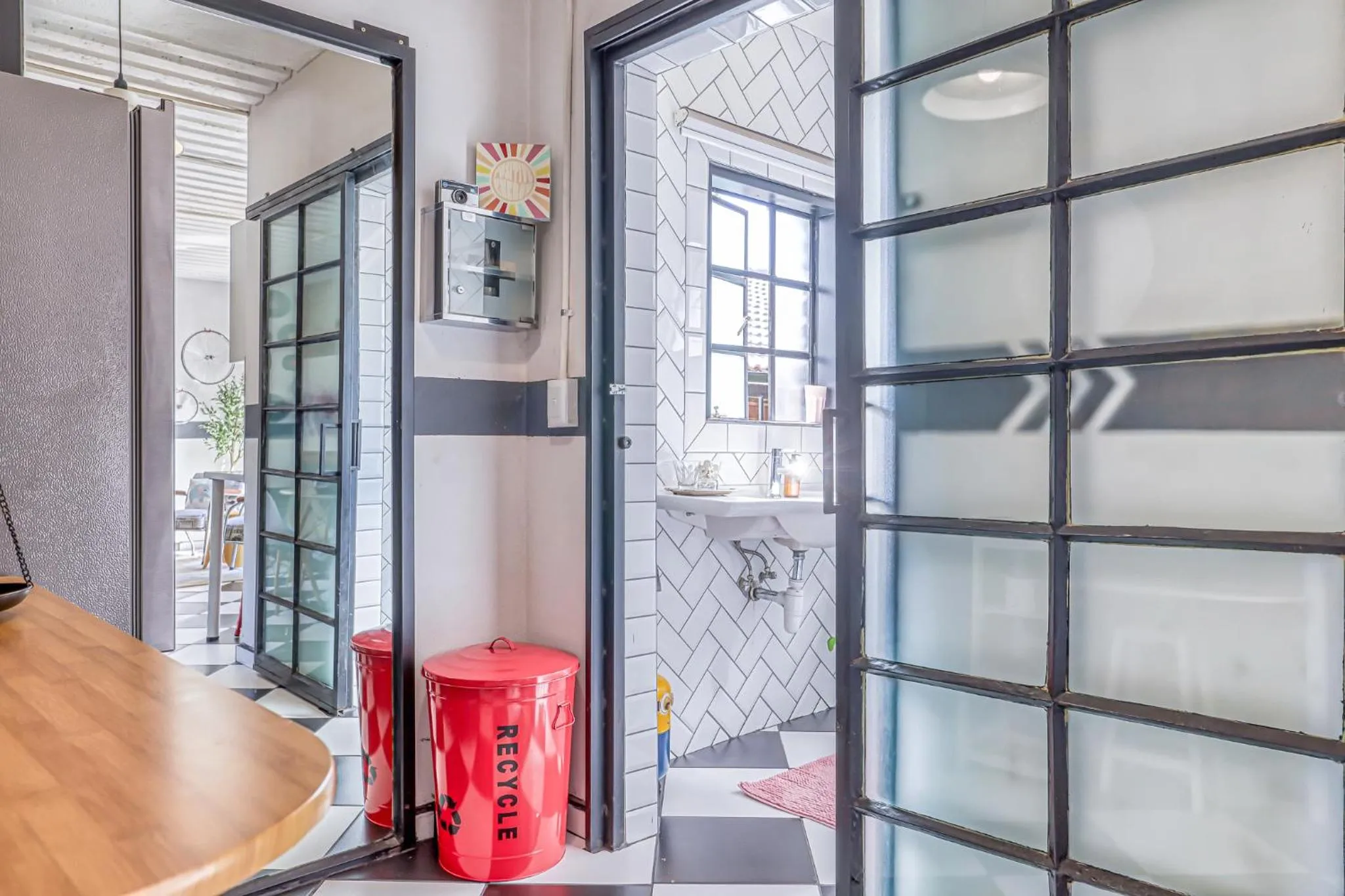 Kitchen or kitchenette in The Bedford Manor