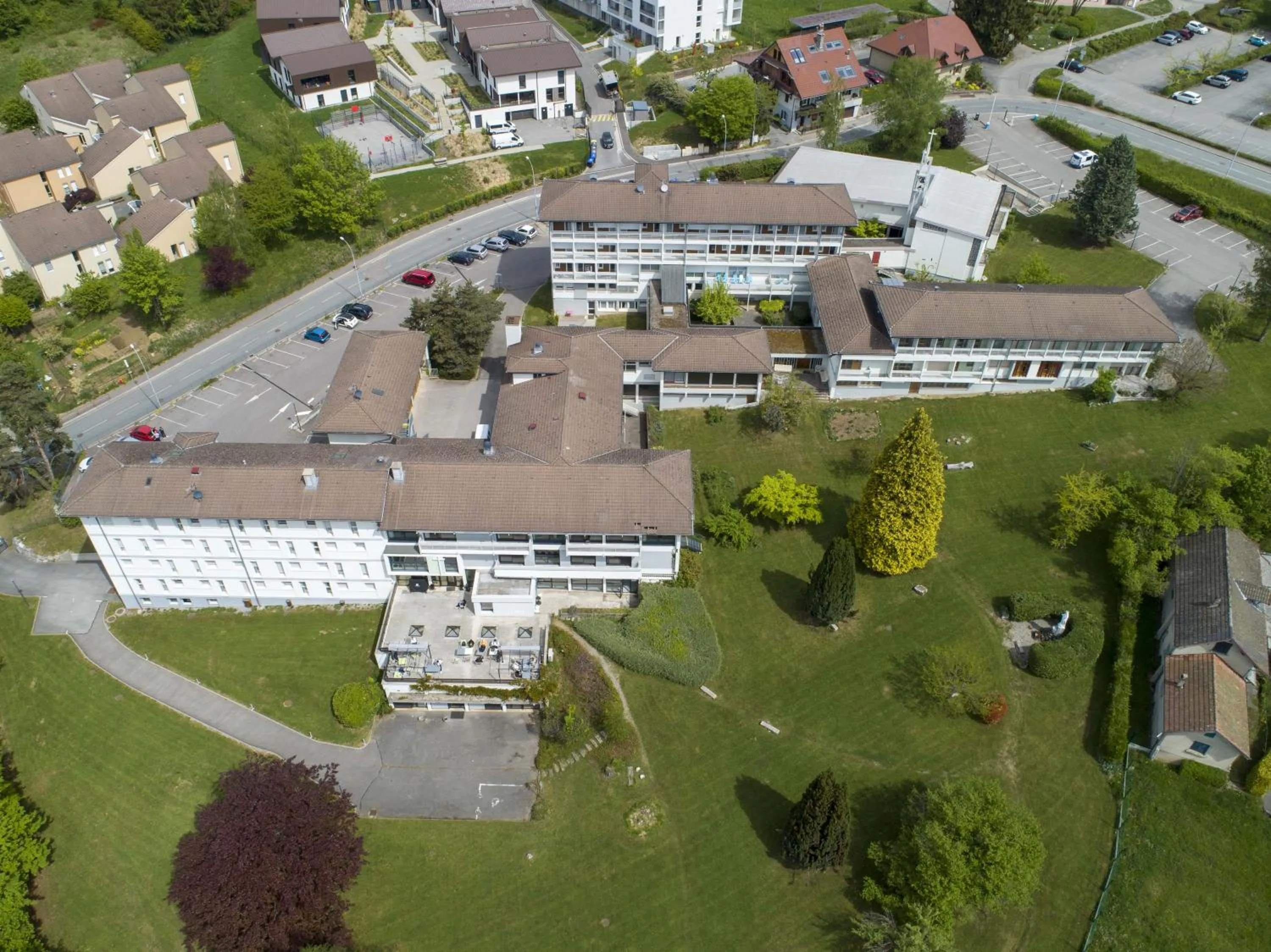 Property building in Centre Jean XXIII