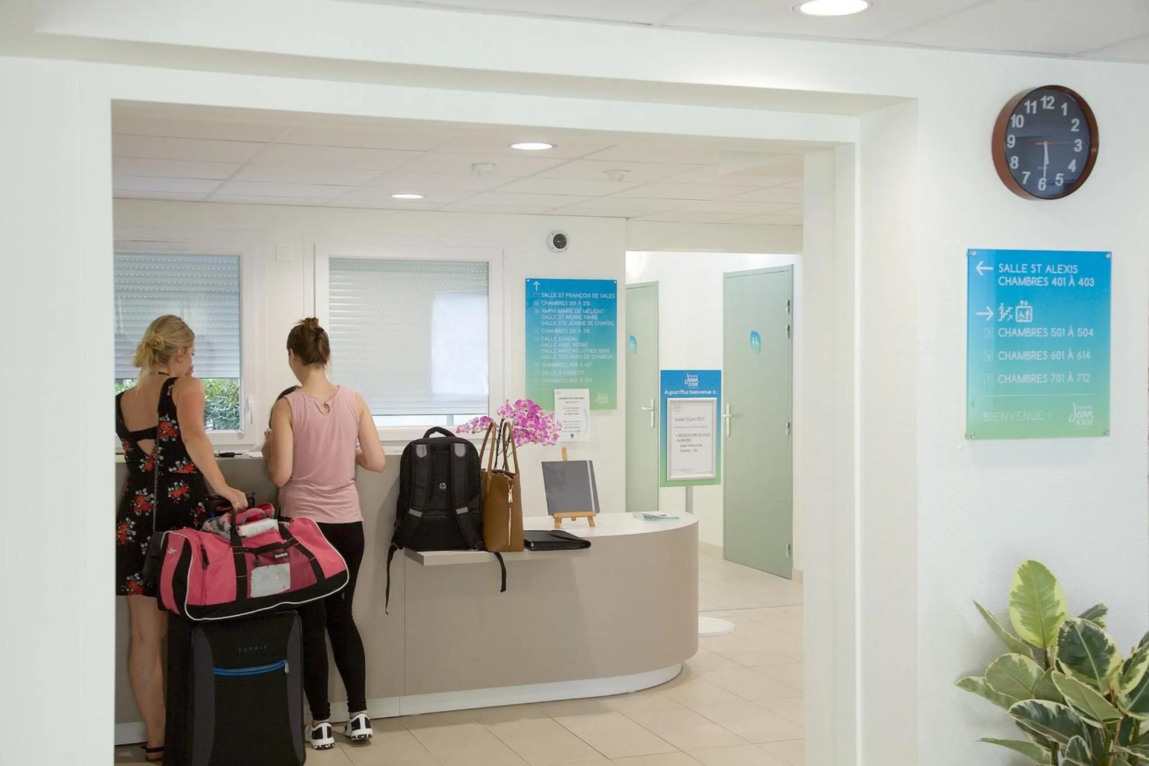 Lobby or reception in Centre Jean XXIII