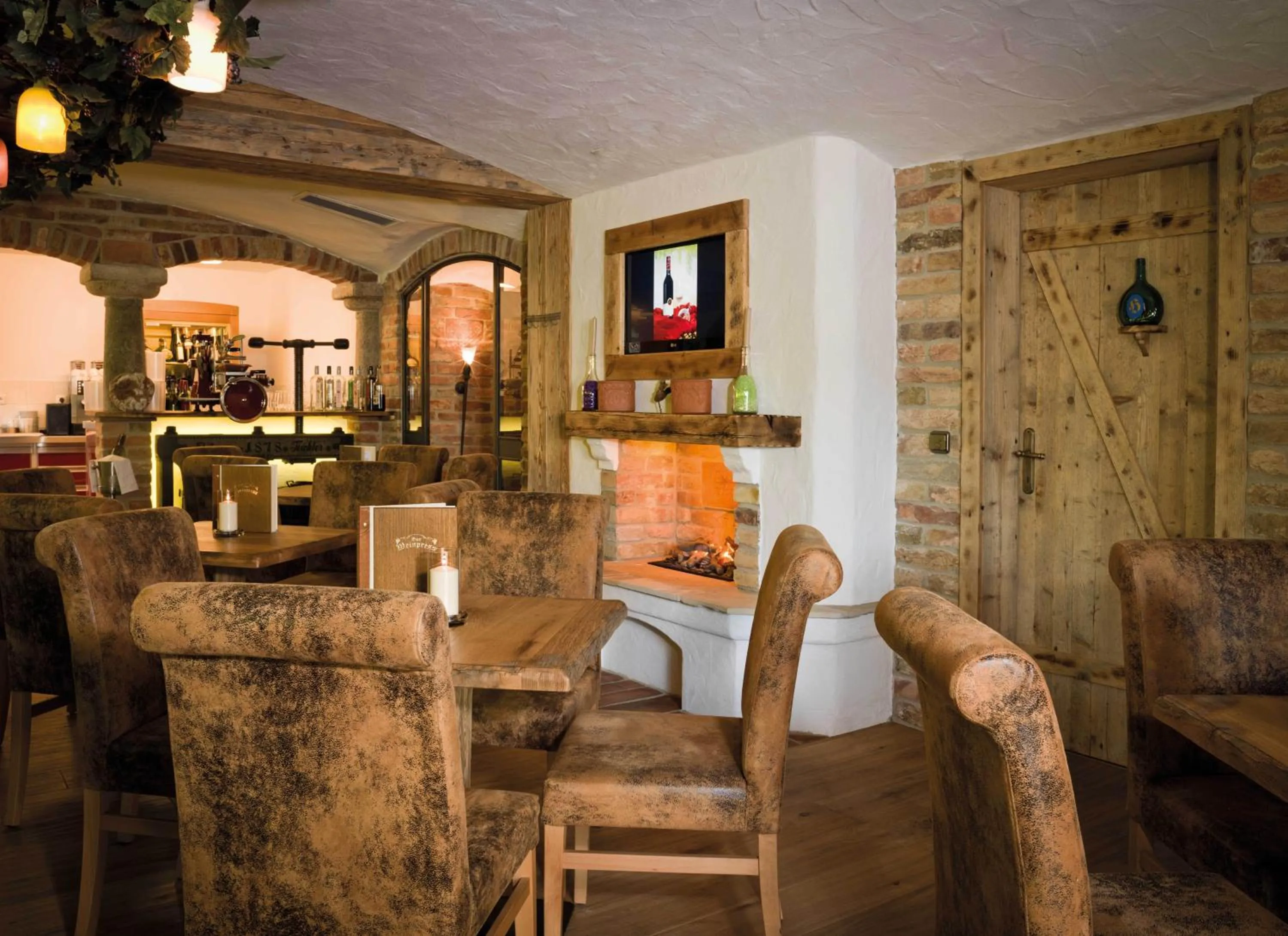 Restaurant/places to eat in Ortner's Resort