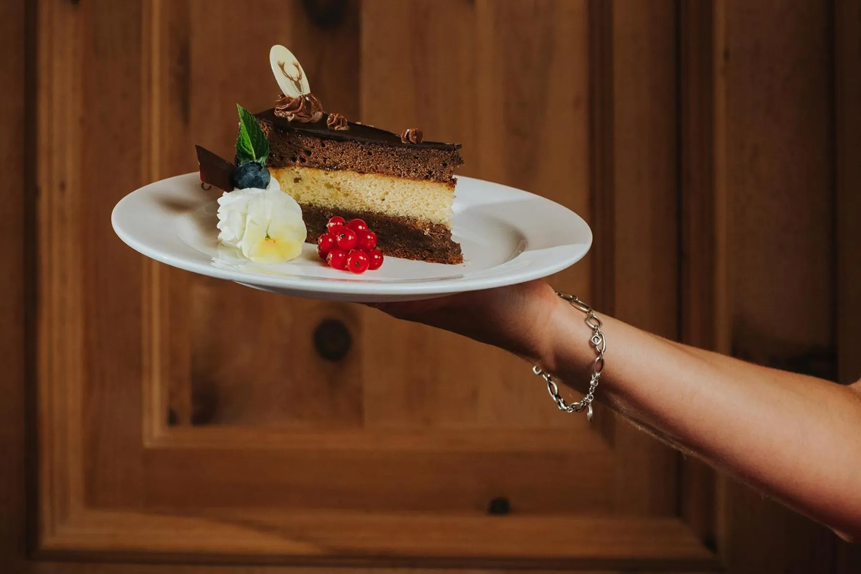 Restaurant/places to eat in Ortner's Resort