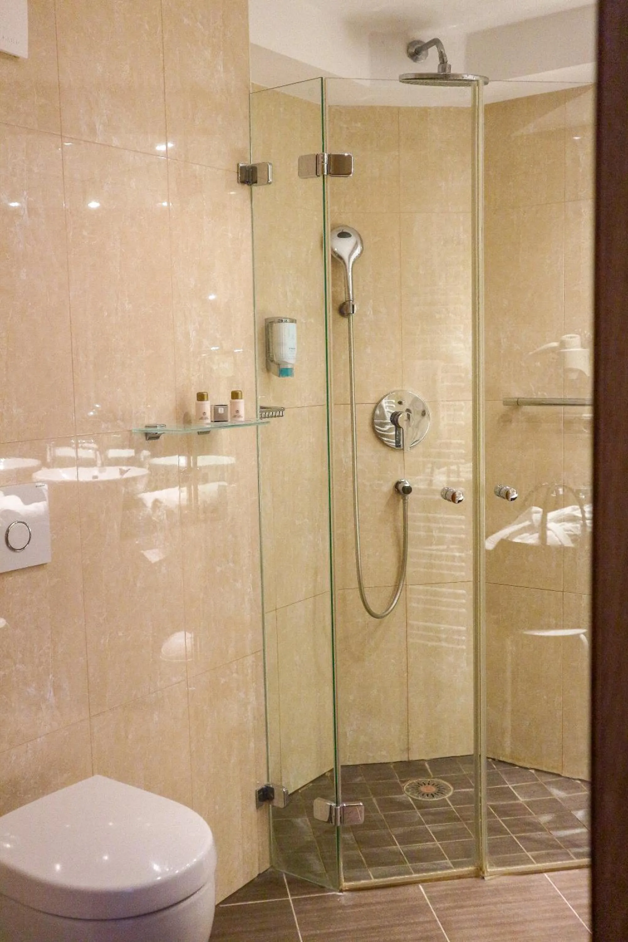 Bathroom in Ortner's Resort