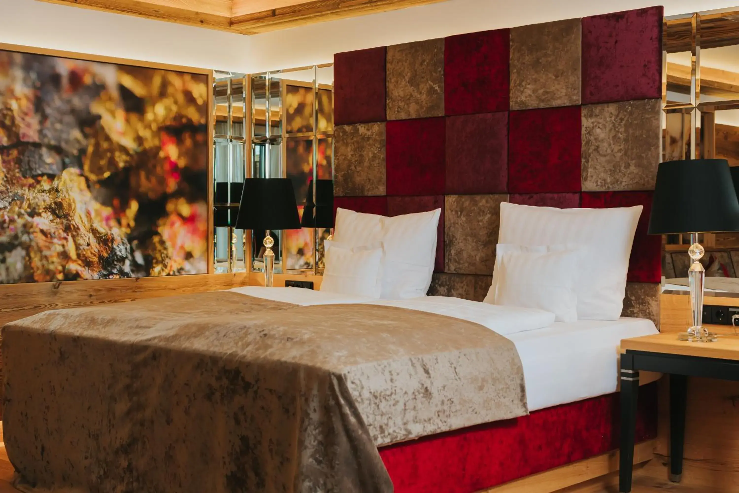 Deluxe Junior Suite - single occupancy in Ortner's Resort Deluxe Junior Suite - single occupancy in Ortner's Resort