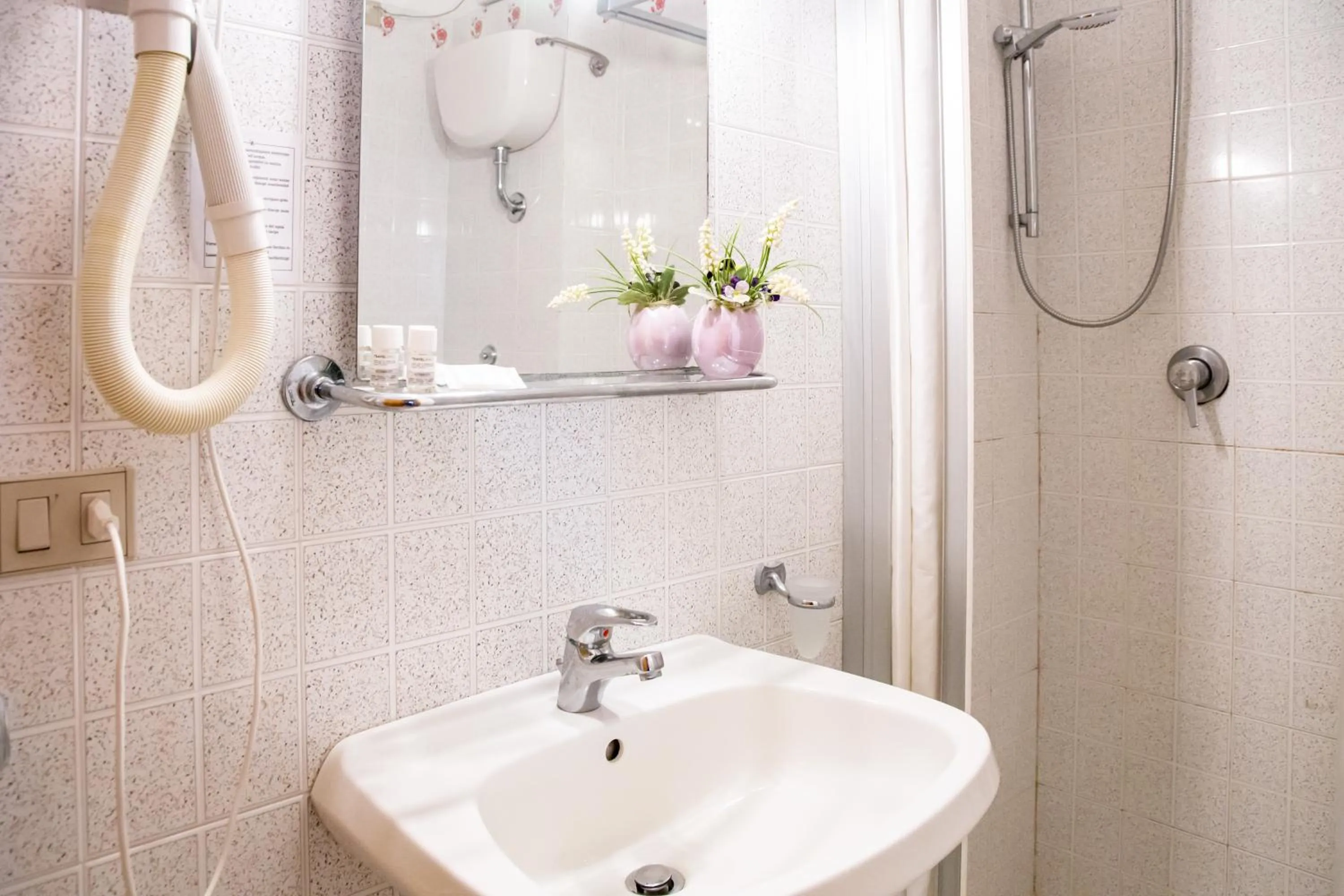 Toilet in Gardenia Casa Vacanze