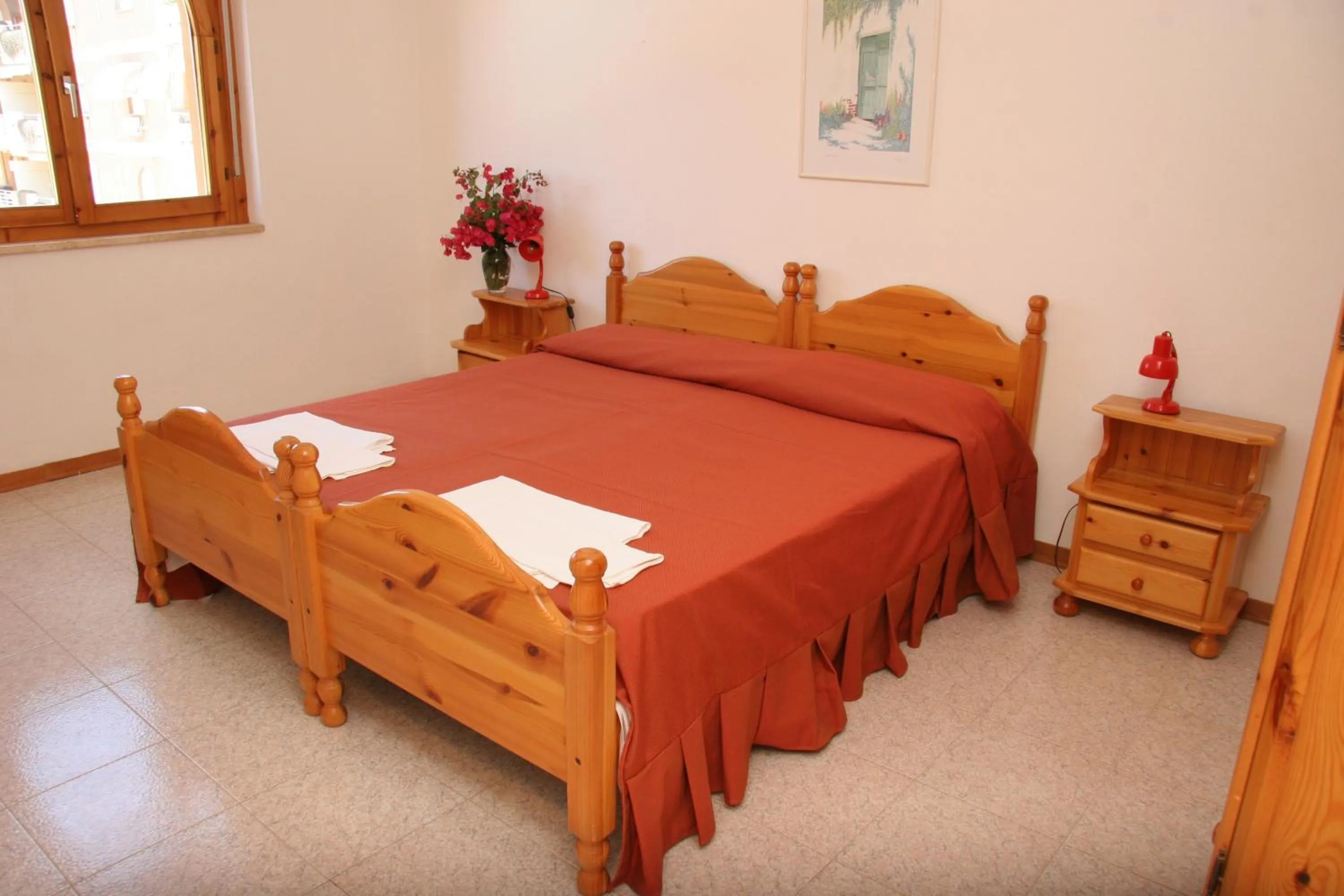 Bedroom, Bed in Gardenia Casa Vacanze