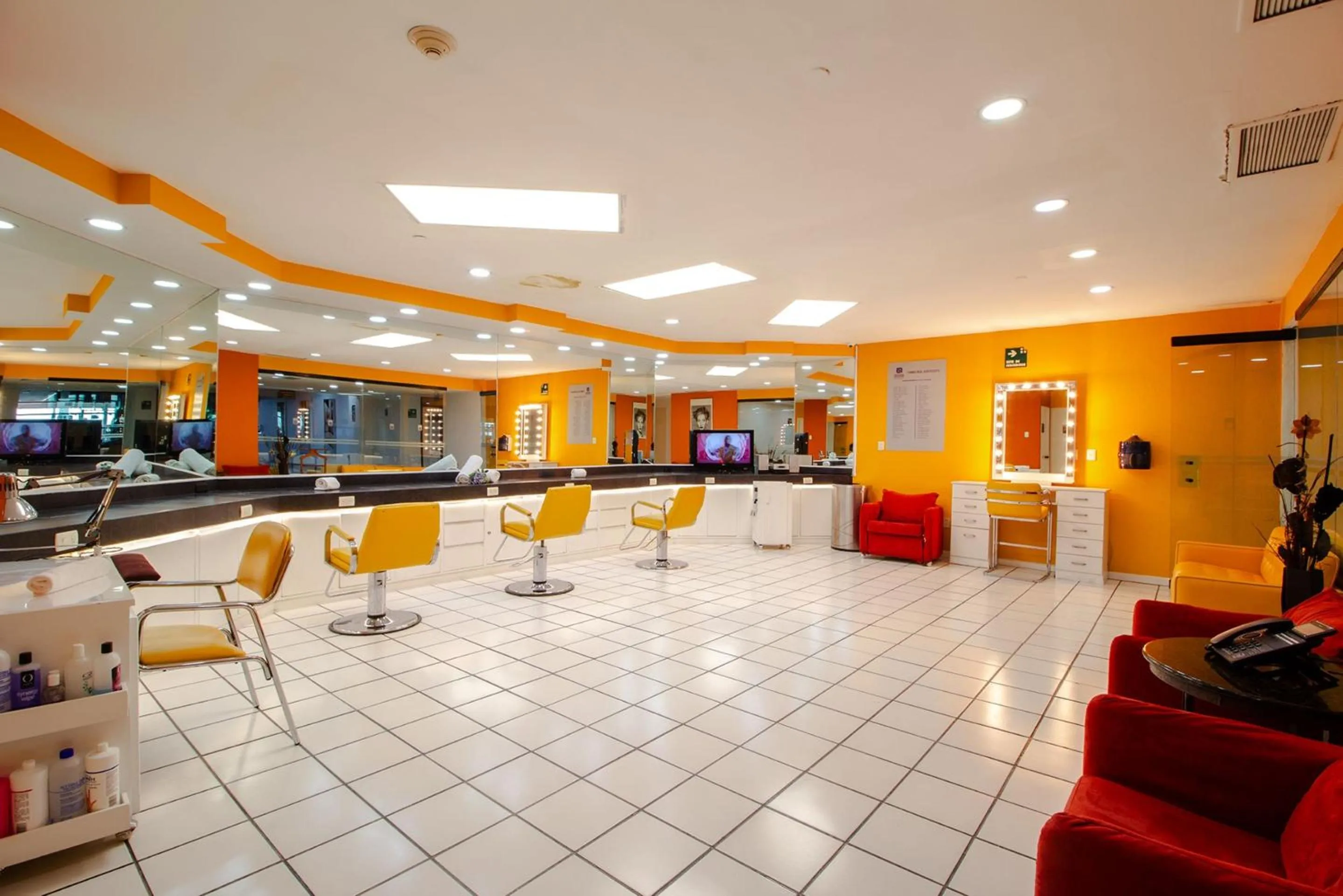 Spa and wellness centre/facilities in Camino Real Aeropuerto