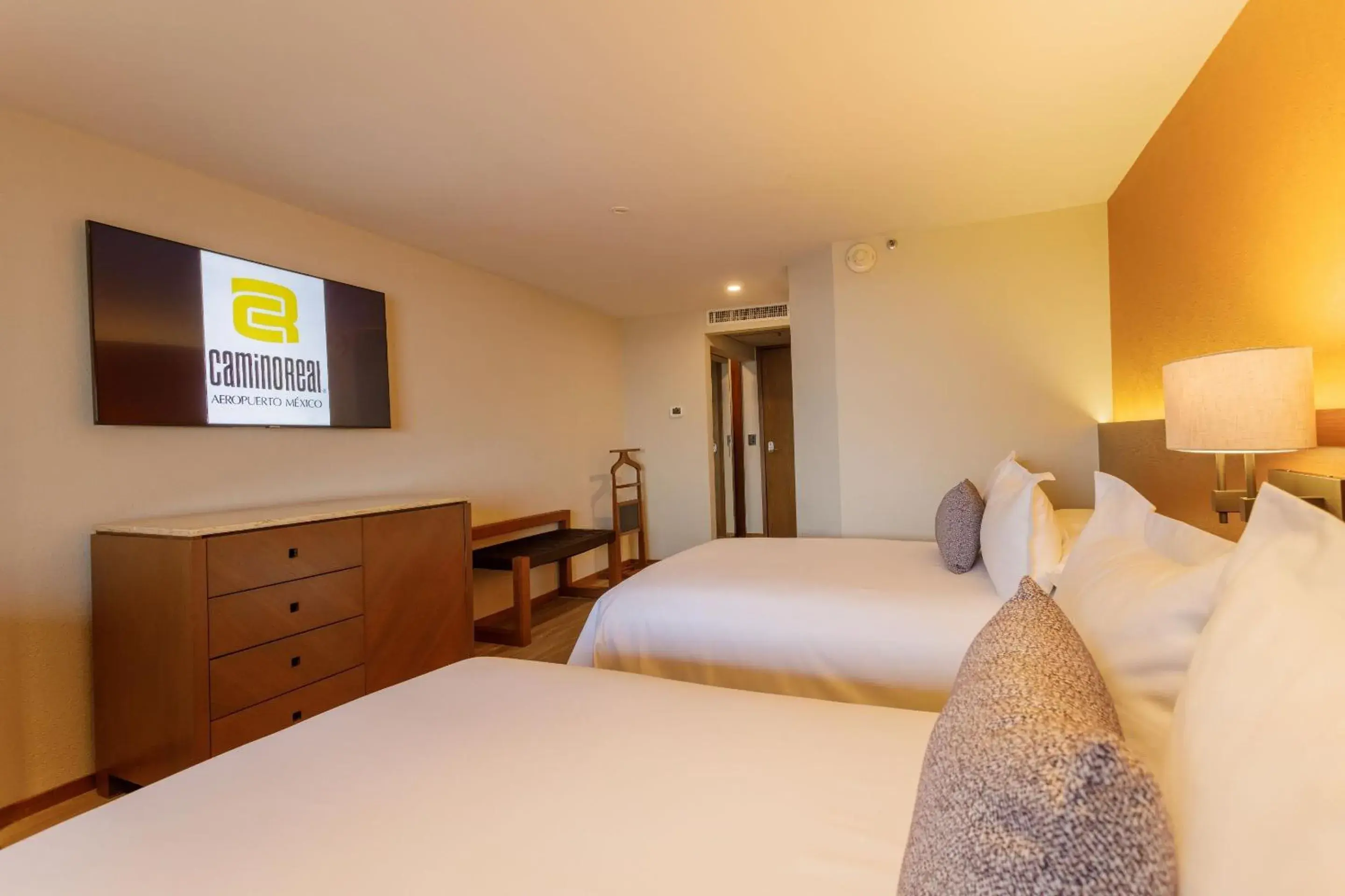 Photo of the whole room, Bed in Camino Real Aeropuerto Photo of the whole room, Bed in Camino Real Aeropuerto