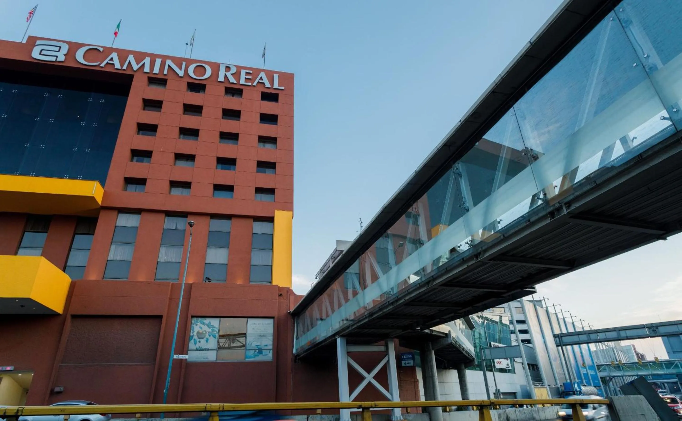 Property building in Camino Real Aeropuerto