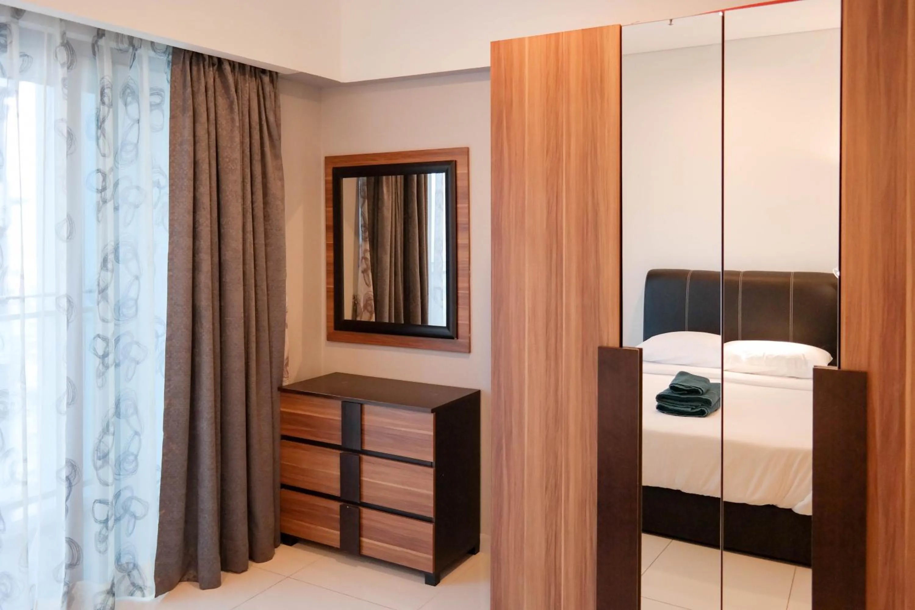 Photo of the whole room in Resort Hostel In City