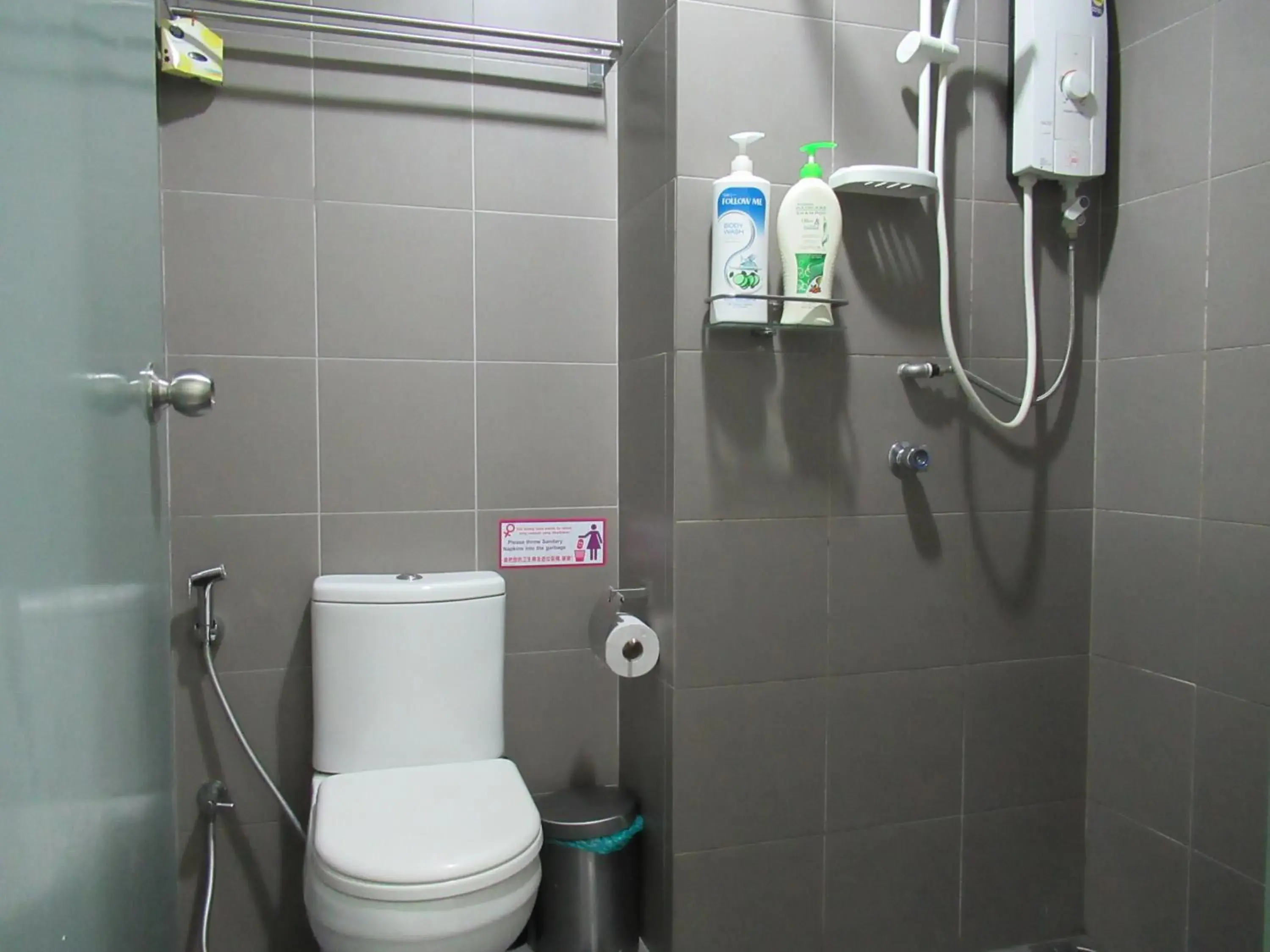 Bathroom in Resort Hostel In City Bathroom in Resort Hostel In City