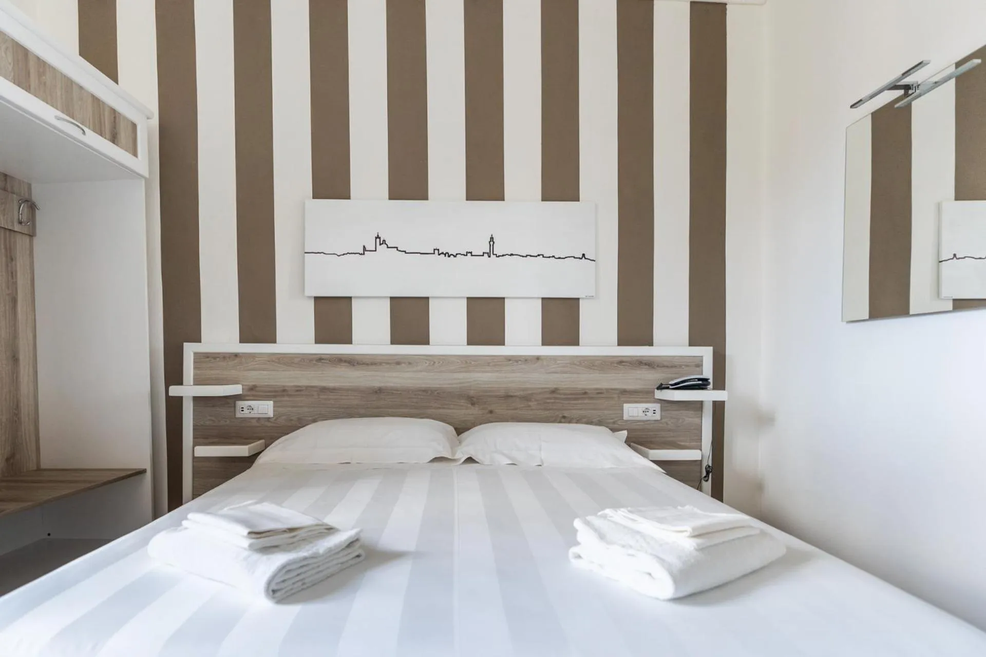 Bed in Albergo Centrale