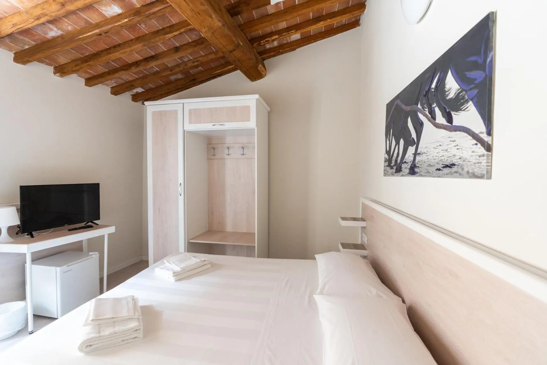 Bed in Albergo Centrale