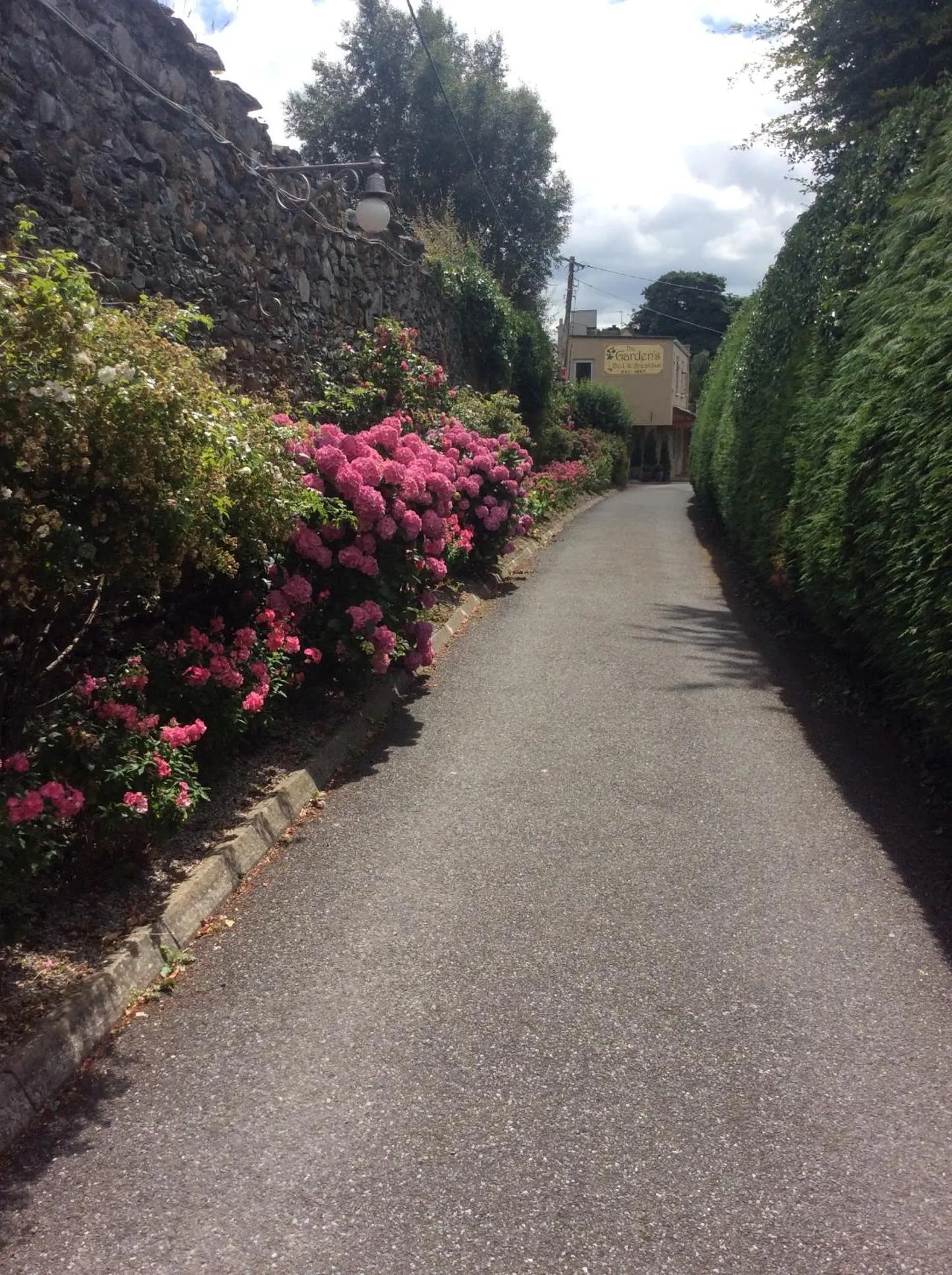 Facade/entrance in The Gardens B&B