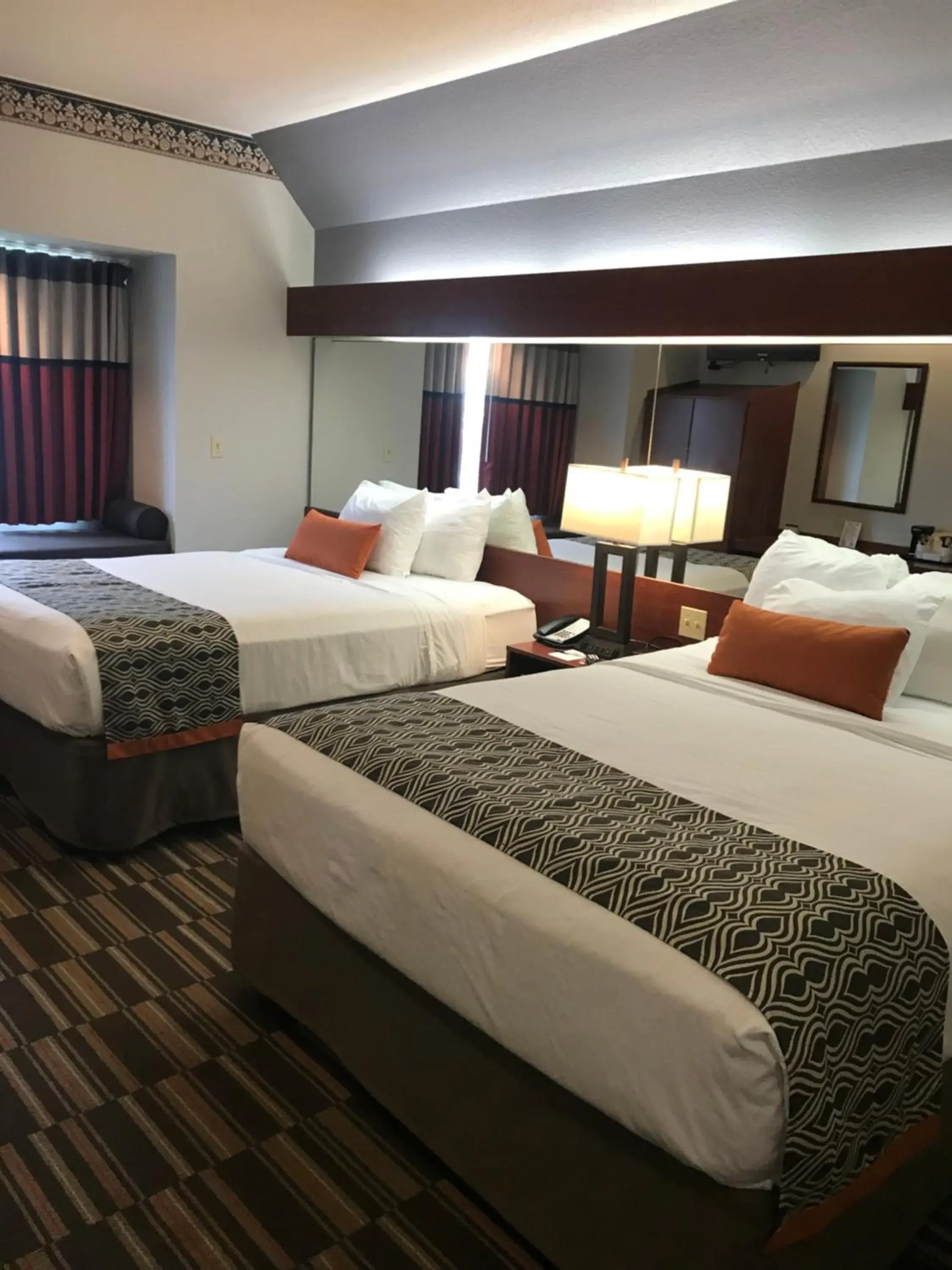 Bed in Microtel Inn & Suites Urbandale Bed in Microtel Inn & Suites Urbandale