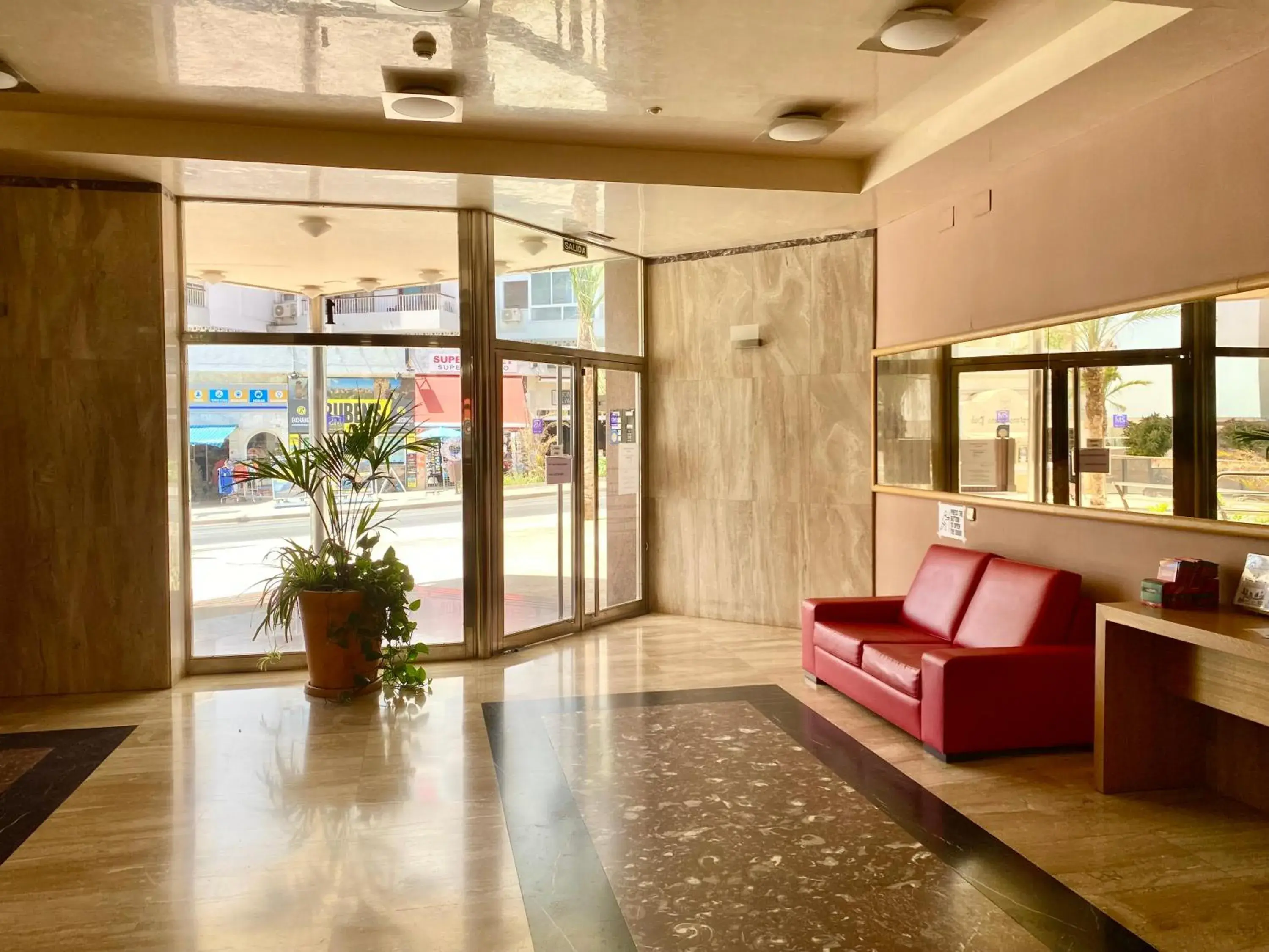 Lobby or reception in Apartamentos MS Pepita Lobby or reception in Apartamentos MS Pepita