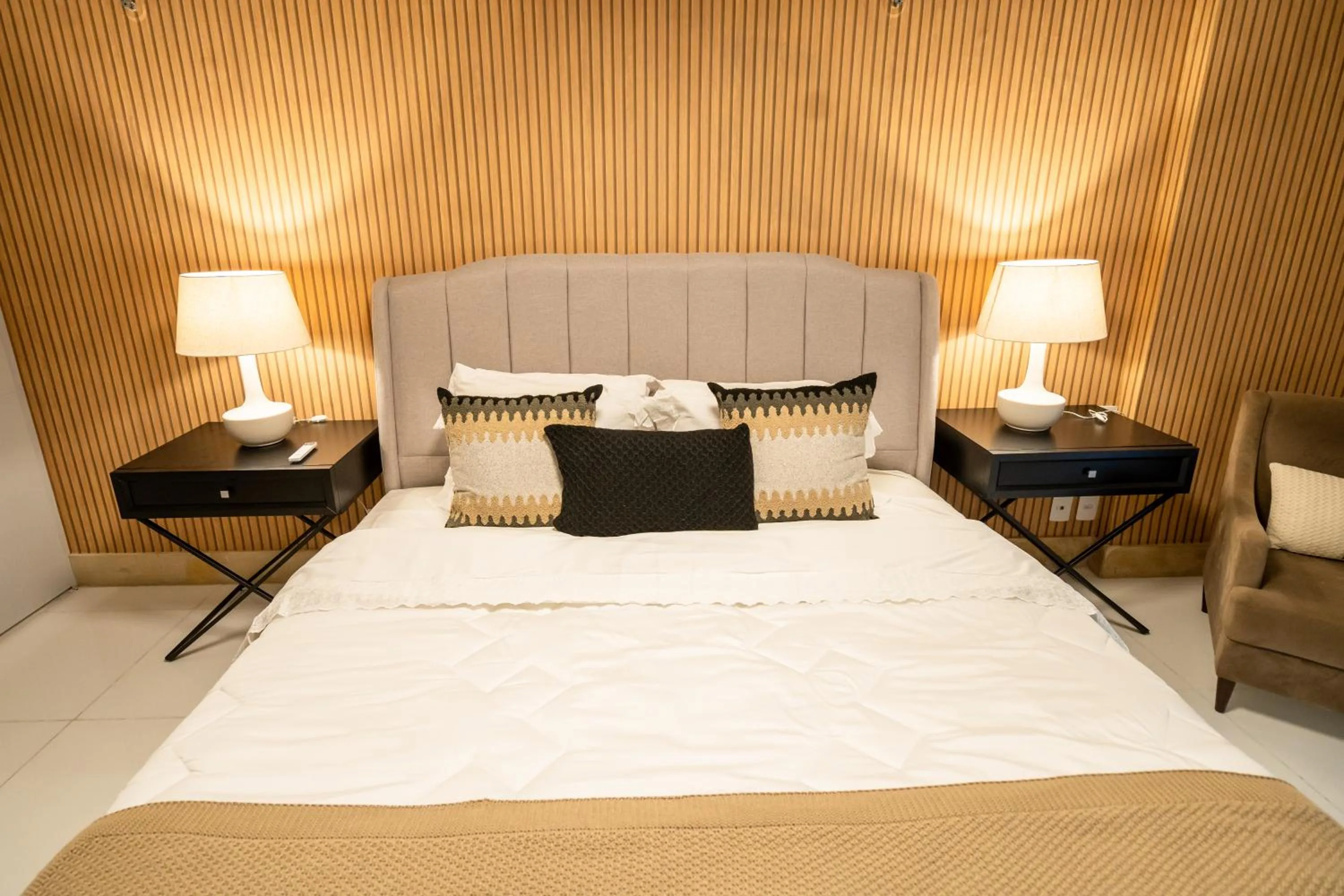 Bedroom, Bed in Royal Macaé Palace Hotel