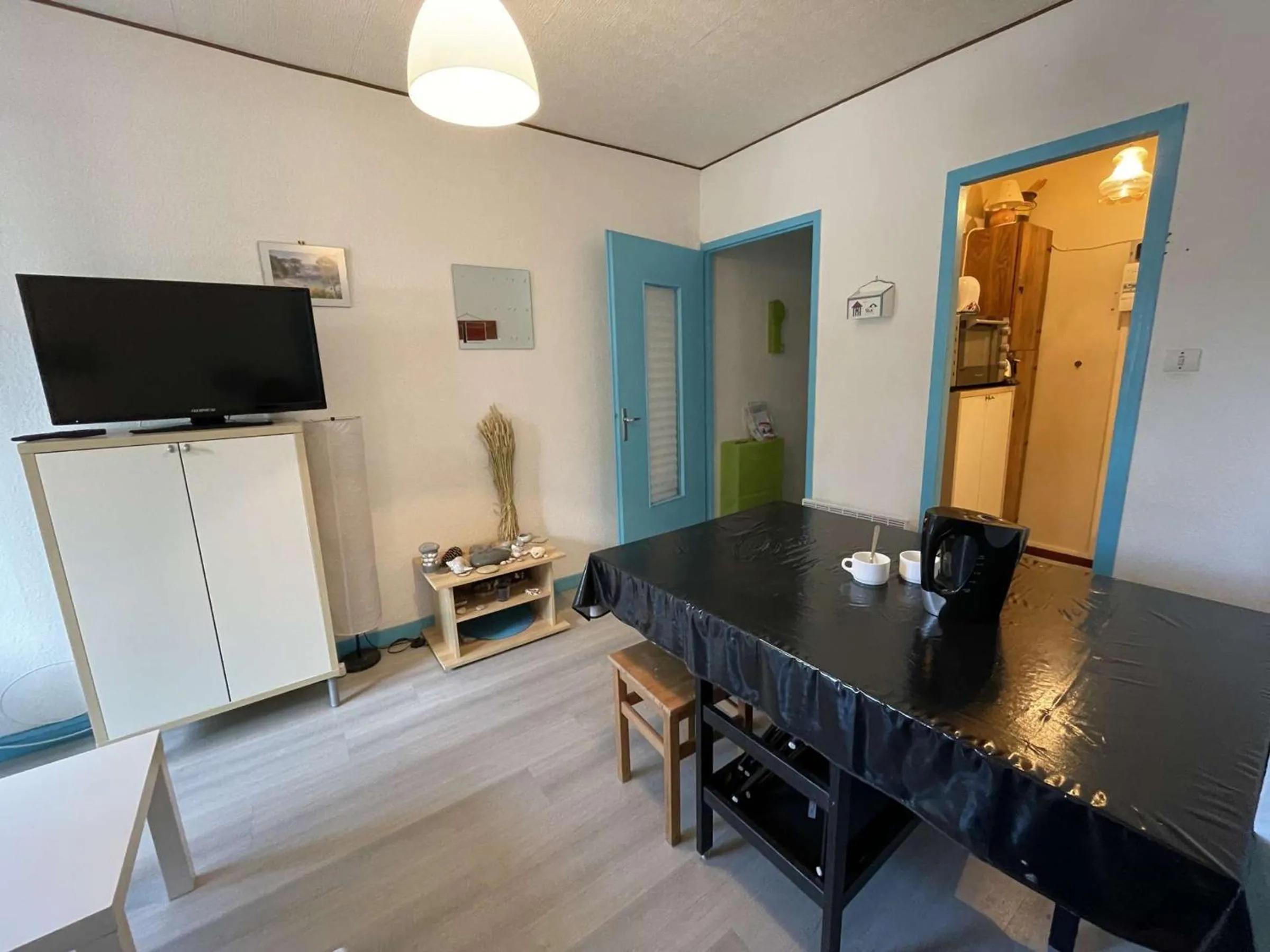 Appartement cosy 2 pièces à 200m de la plage, Saint-Hilaire-de-Riez - 4 couchages, parking, TV, WiFi - FR-1-224C-294