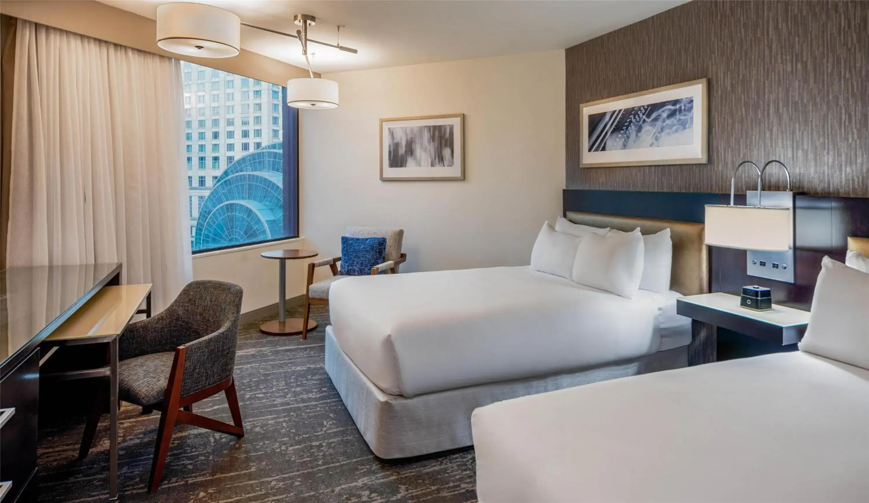 Bedroom, Bed in Hyatt Regency Indianapolis Bedroom, Bed in Hyatt Regency Indianapolis