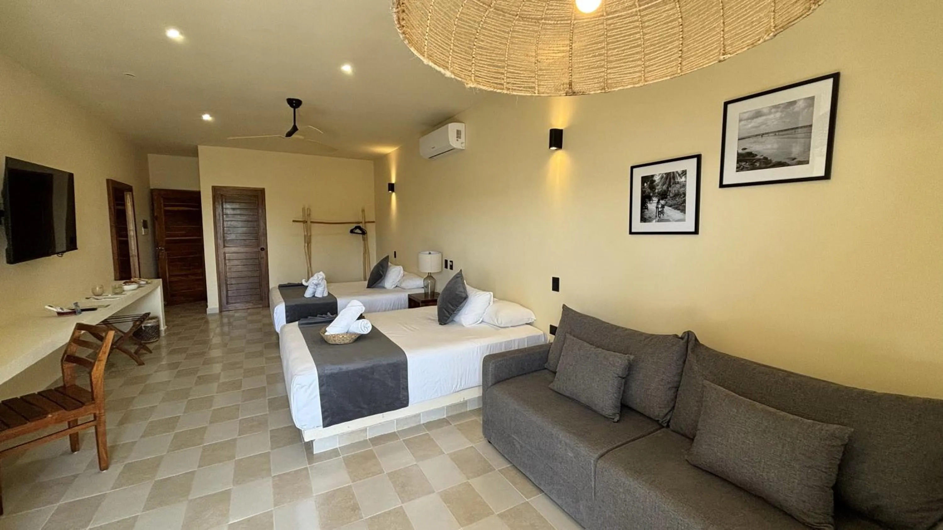 Bedroom, Bed in Hotel Casa Barbara Holbox