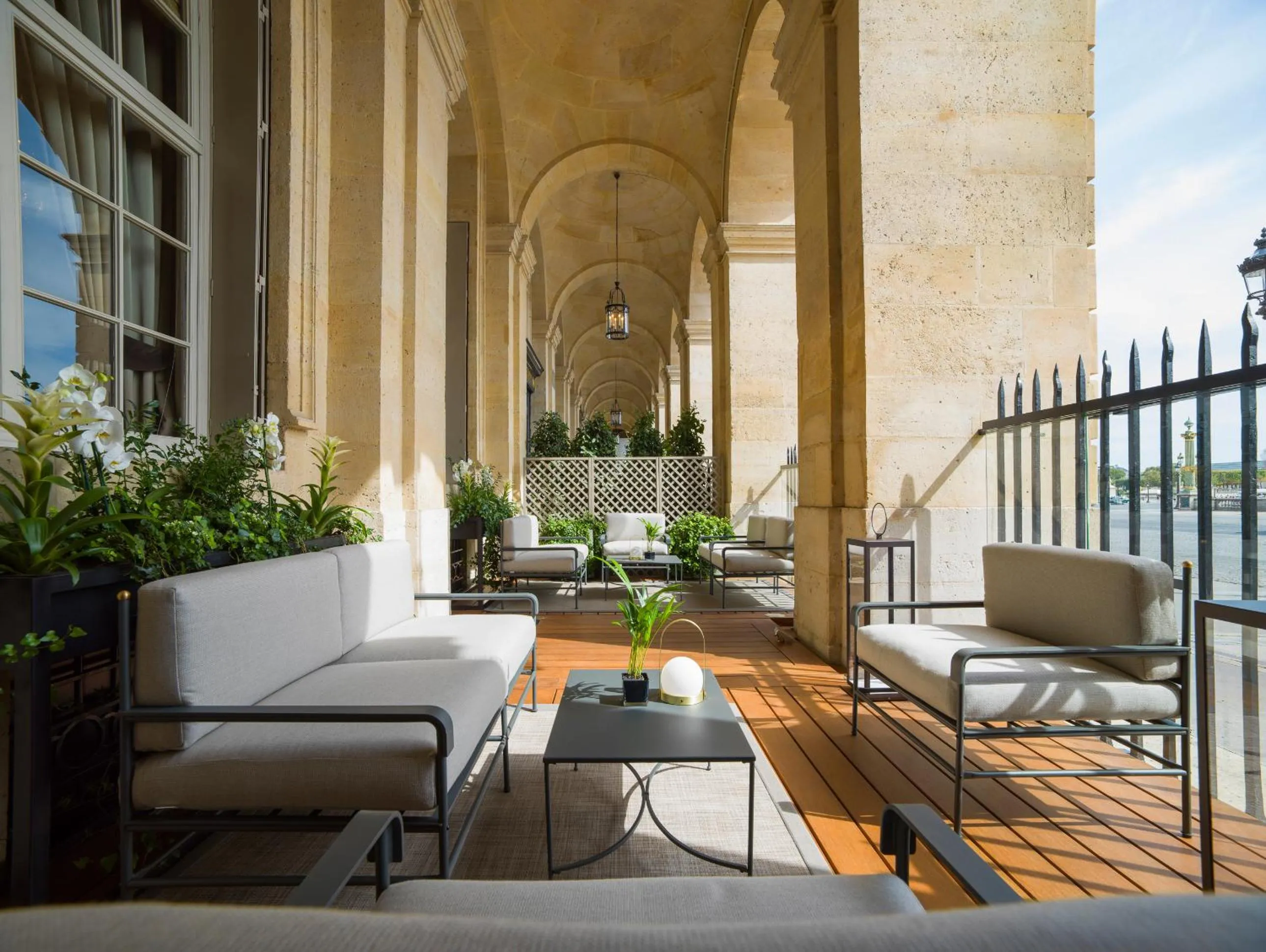 Balcony/Terrace in Hotel de Crillon