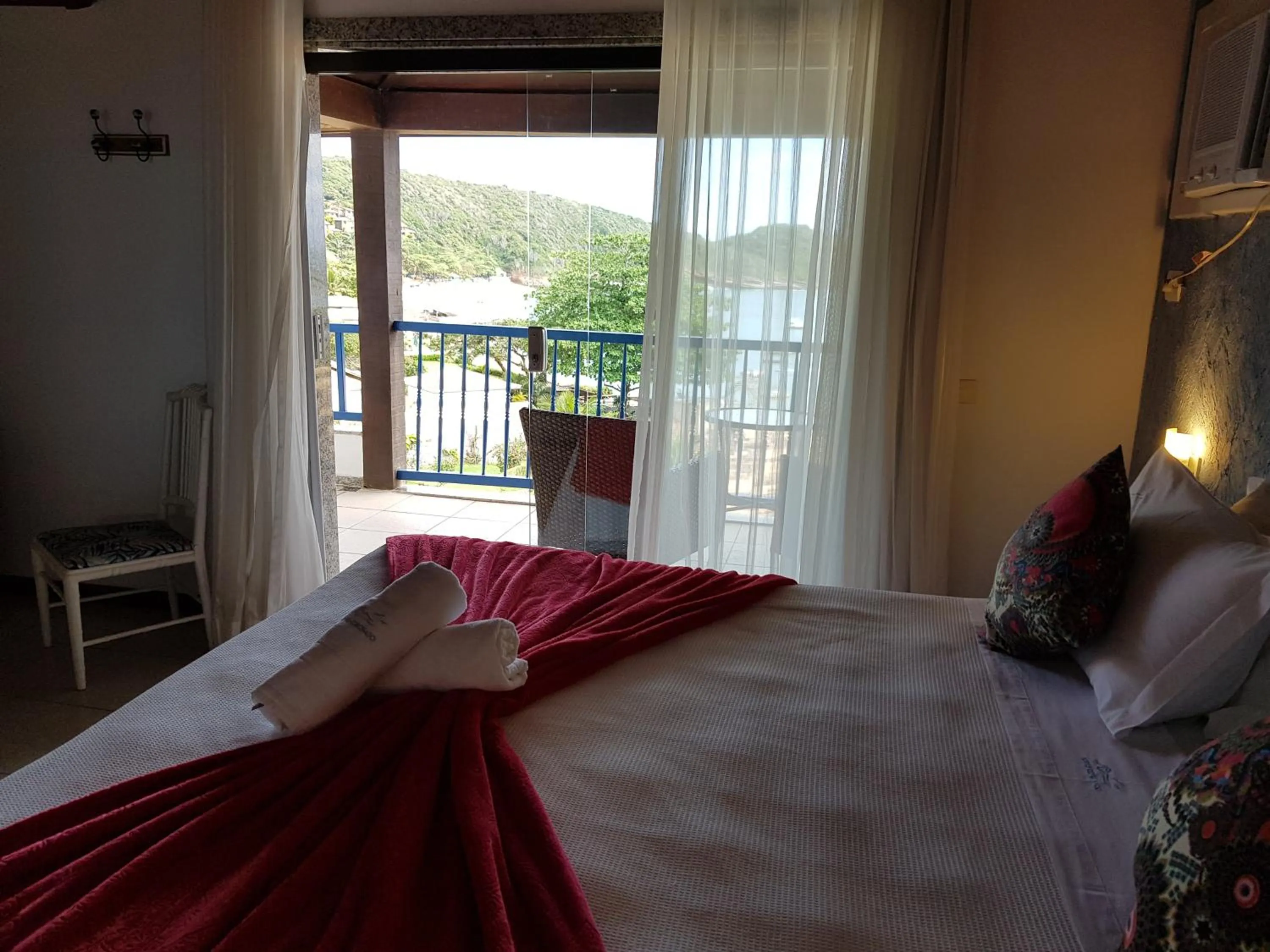 Bed in Coronado Beach Hotel