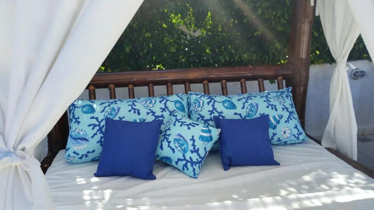 Solarium, Bed in Coronado Beach Hotel