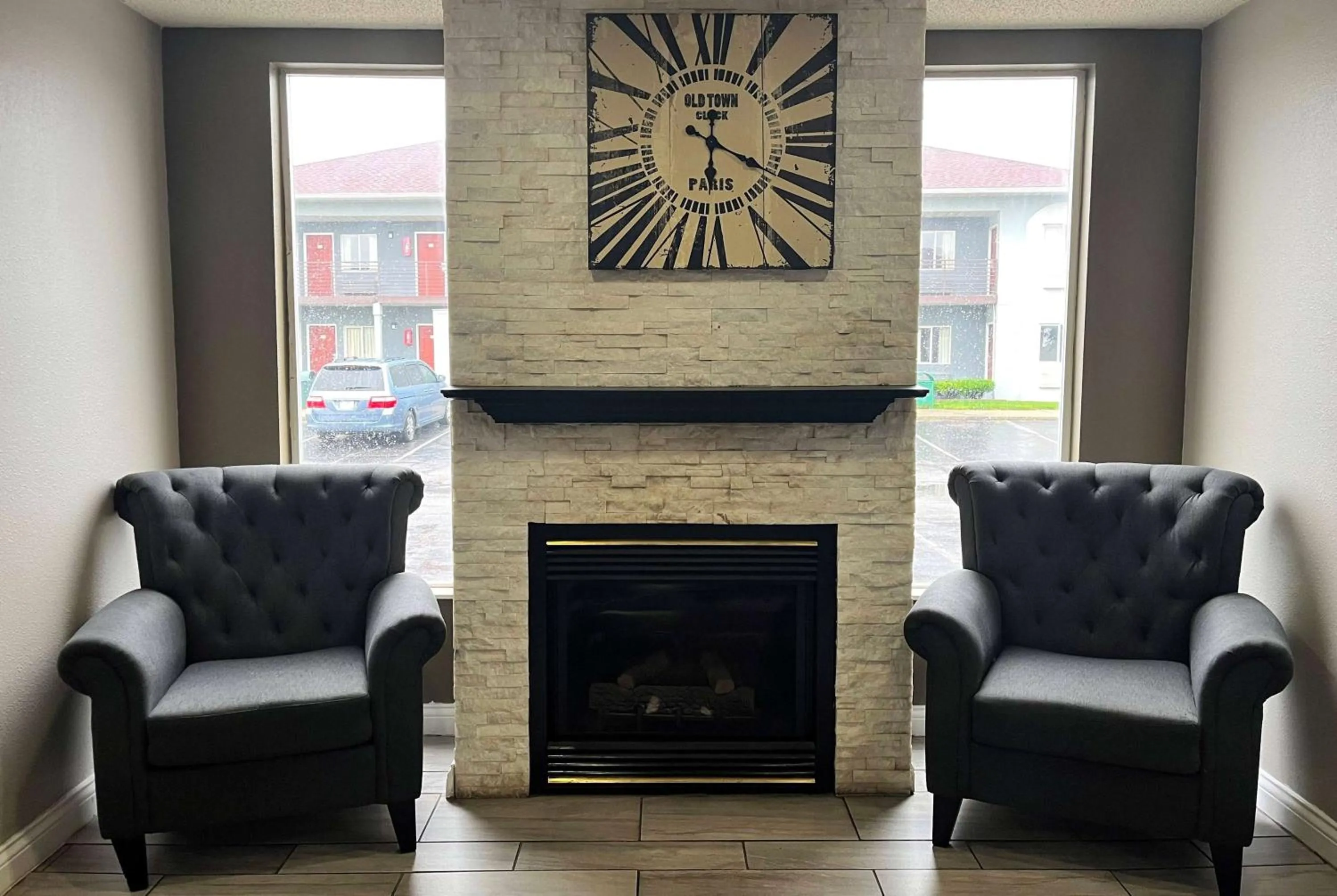 Lobby or reception in Super 8 by Wyndham Indianapolis/NE/Castleton Area