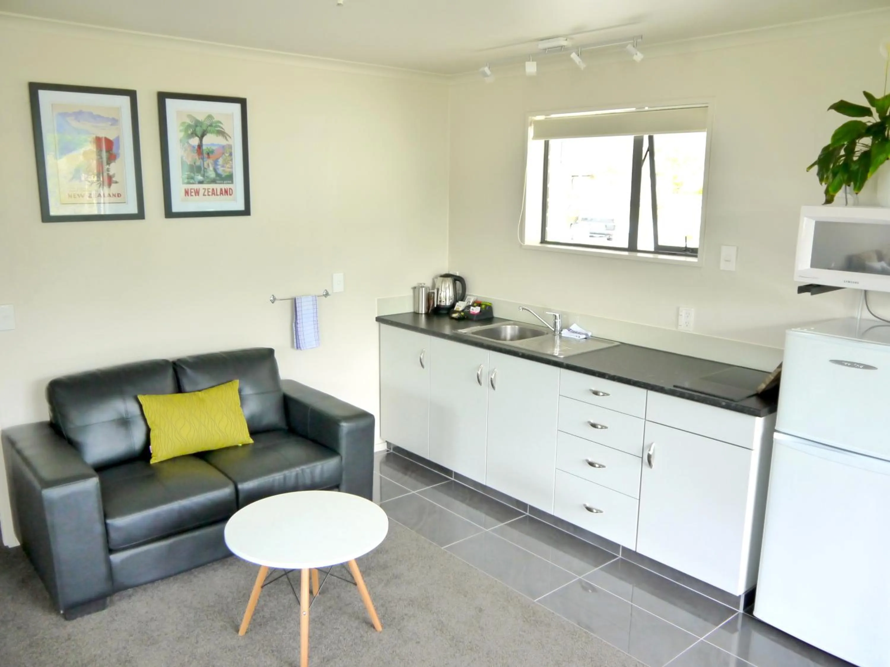 Kitchen or kitchenette in The Terrace