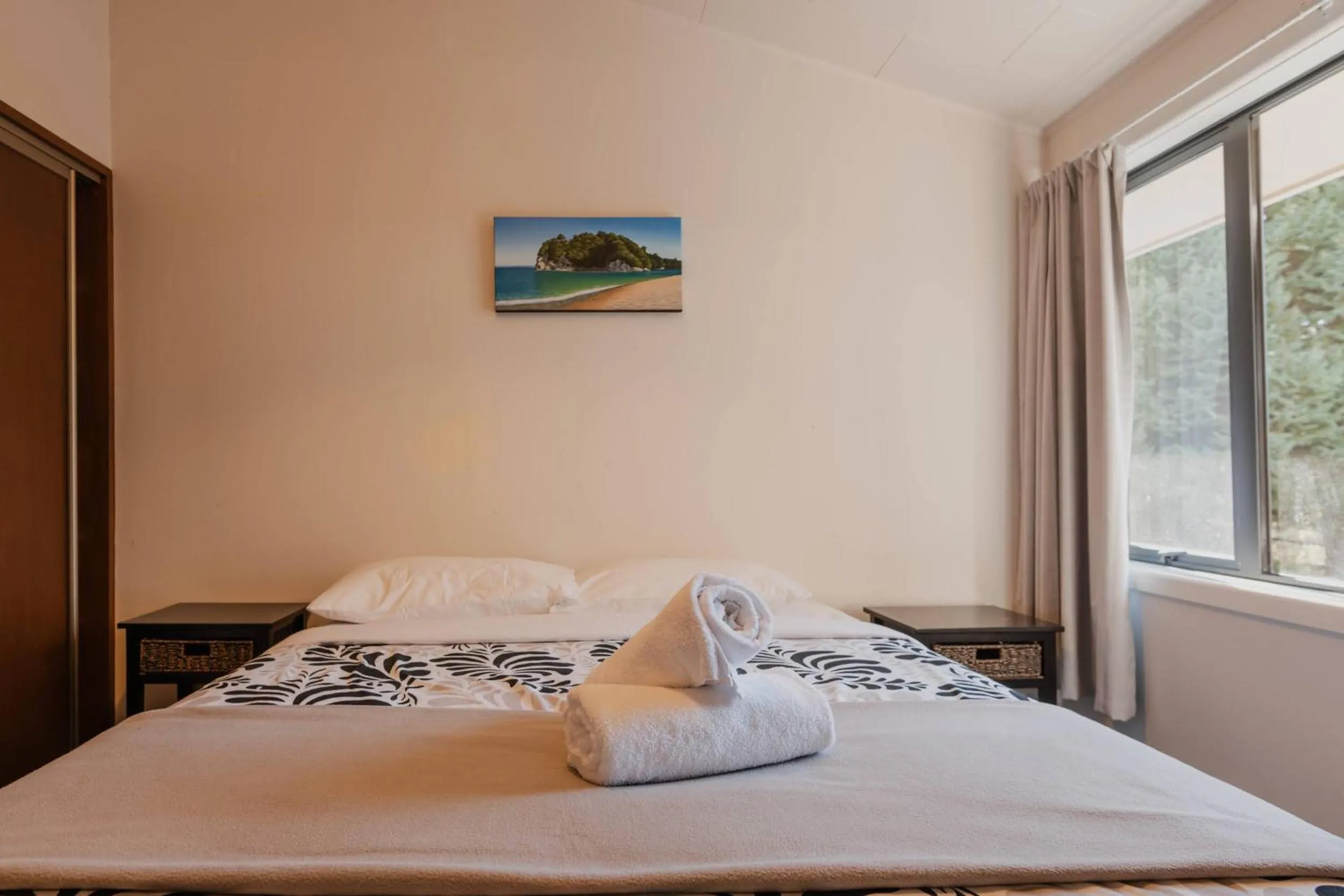 Bed in Lake Tekapo Cottages