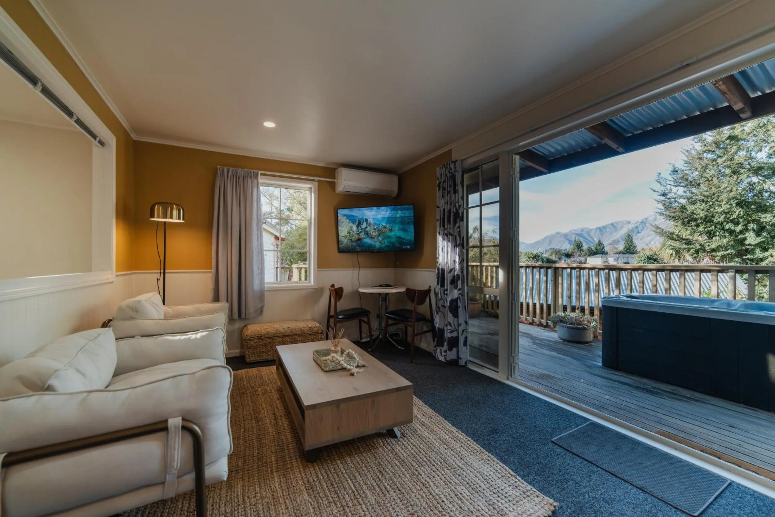 Lake Tekapo Cottages