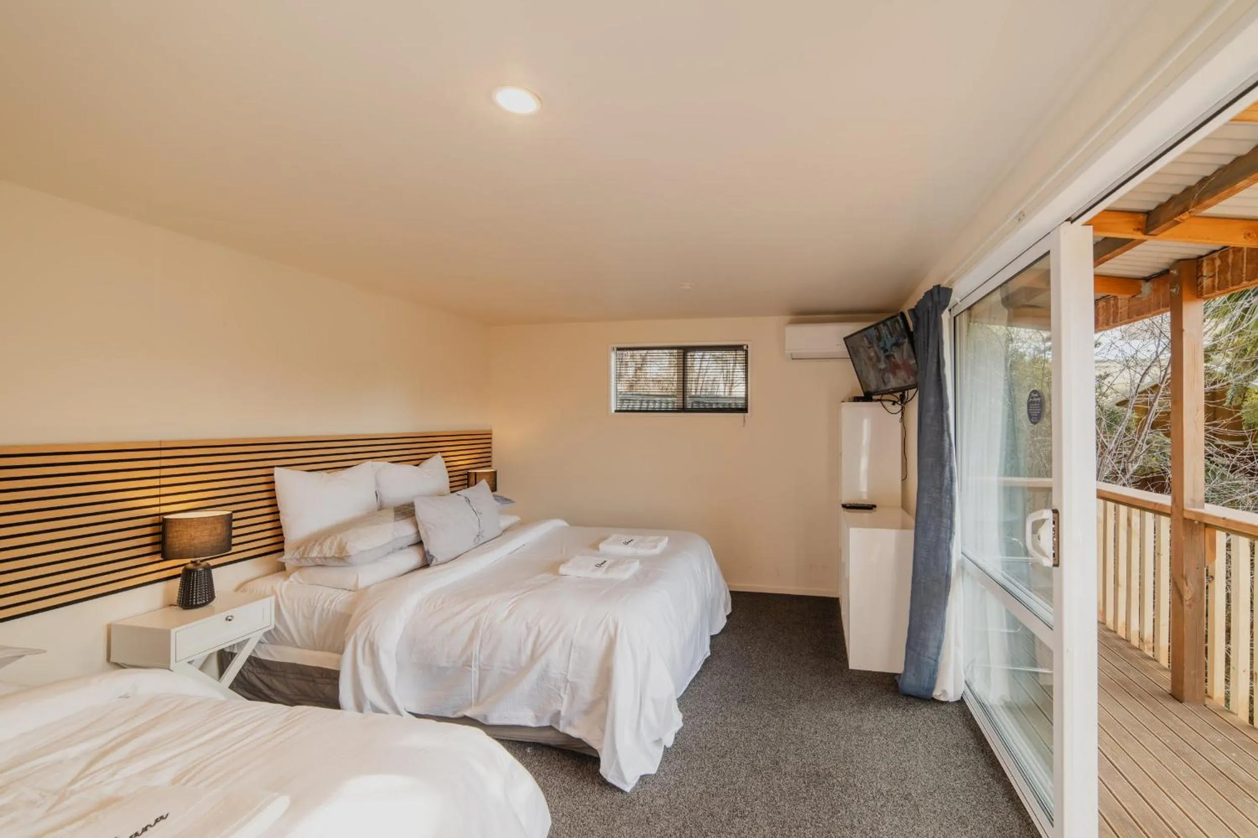 Bed in Lake Tekapo Cottages