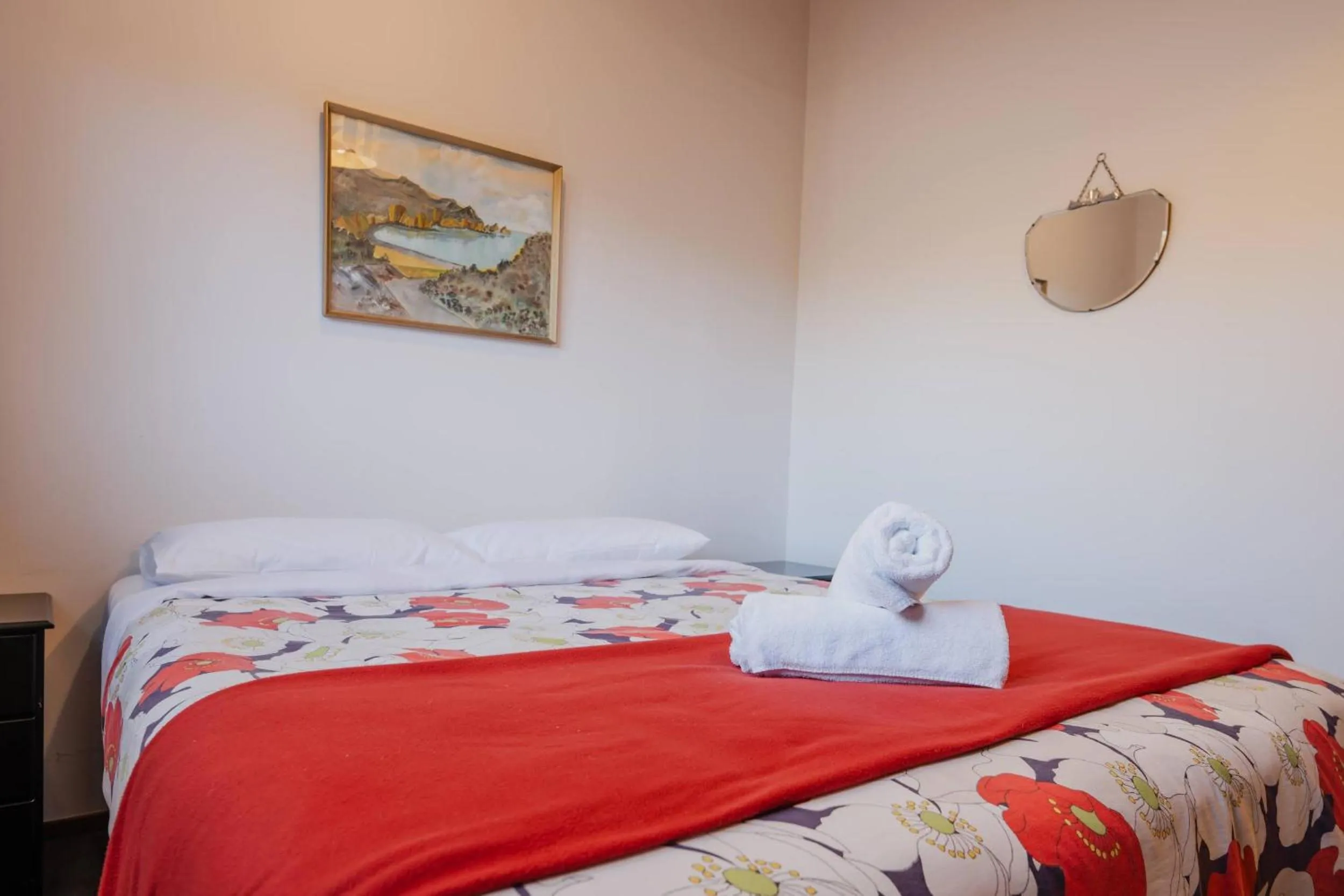 Bed in Lake Tekapo Cottages