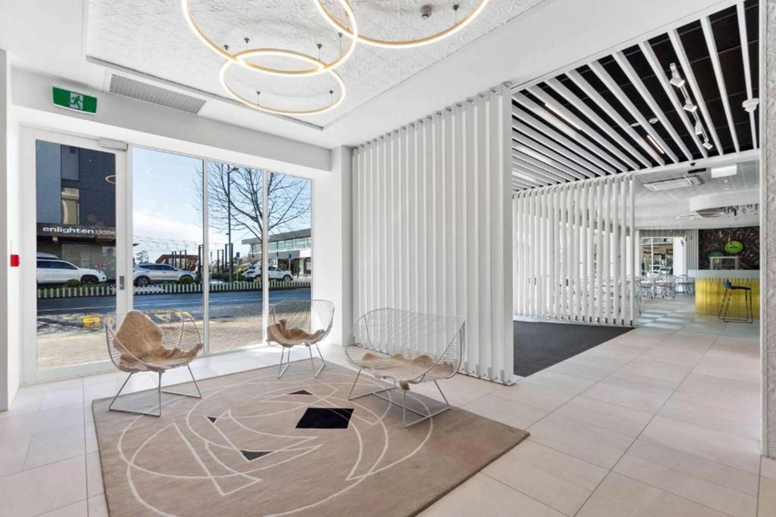 Lobby or reception in Ramada by Wyndham, Hamilton City Center