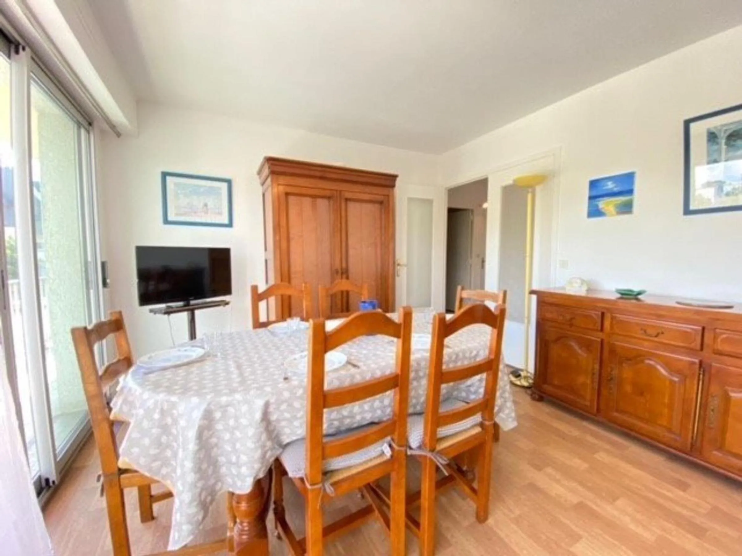 Appartement lumineux 3 pièces, 5 couchages, centre de La Baule, proche plage avec parking et ascenseur - FR-1-245-6