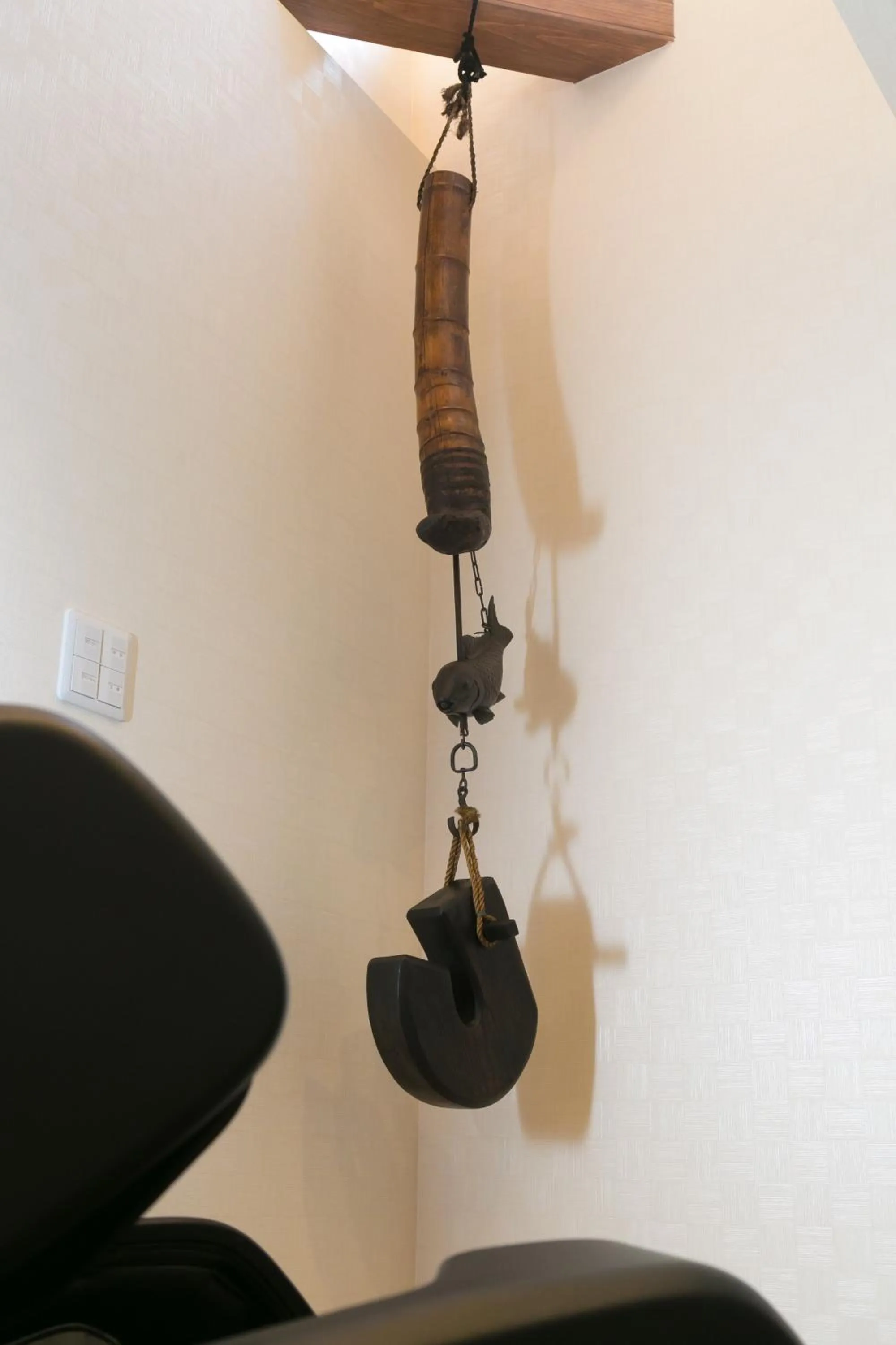 Decorative detail in Kyotoya Tsukinoyu Kukai