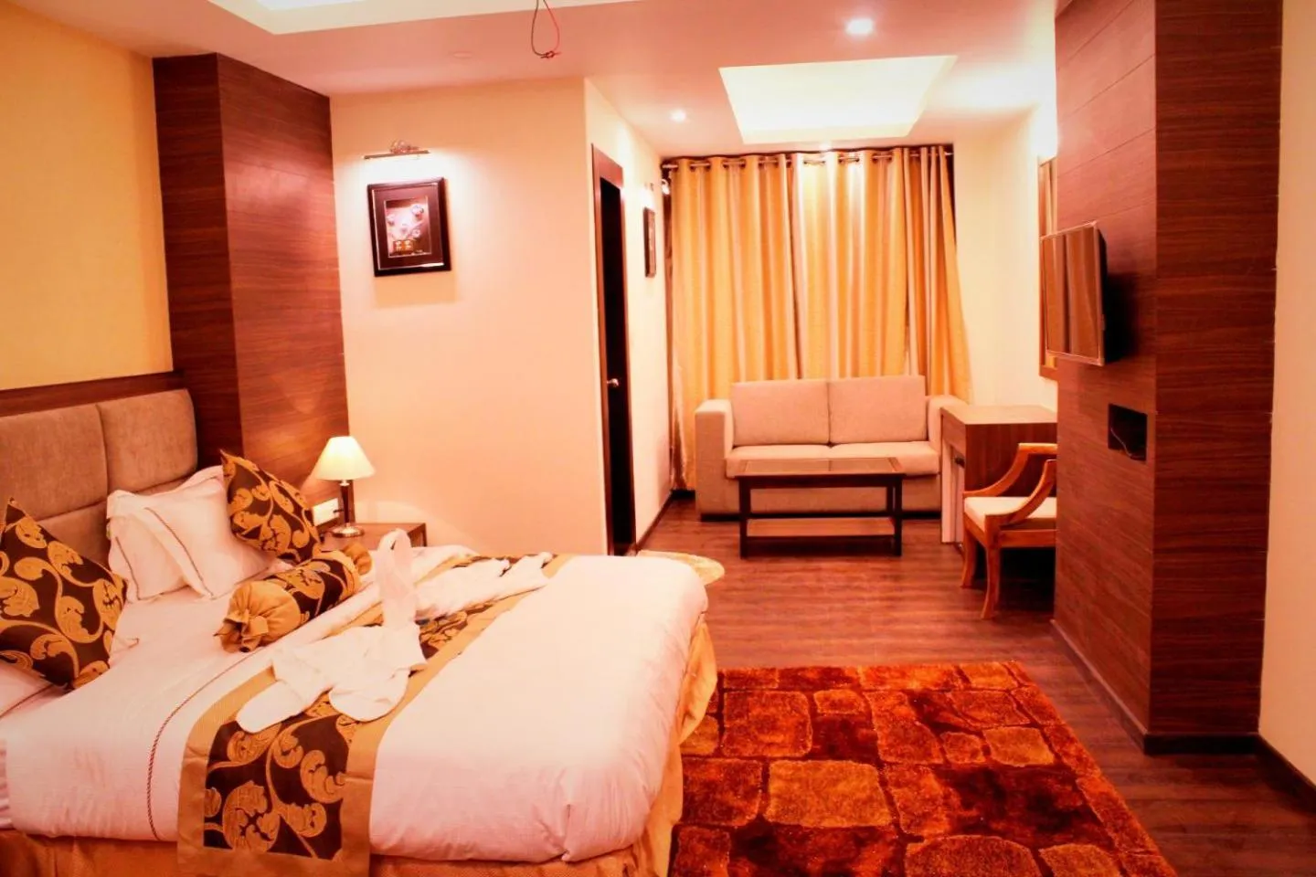 Photo of the whole room, Bed in Pearl Retreat