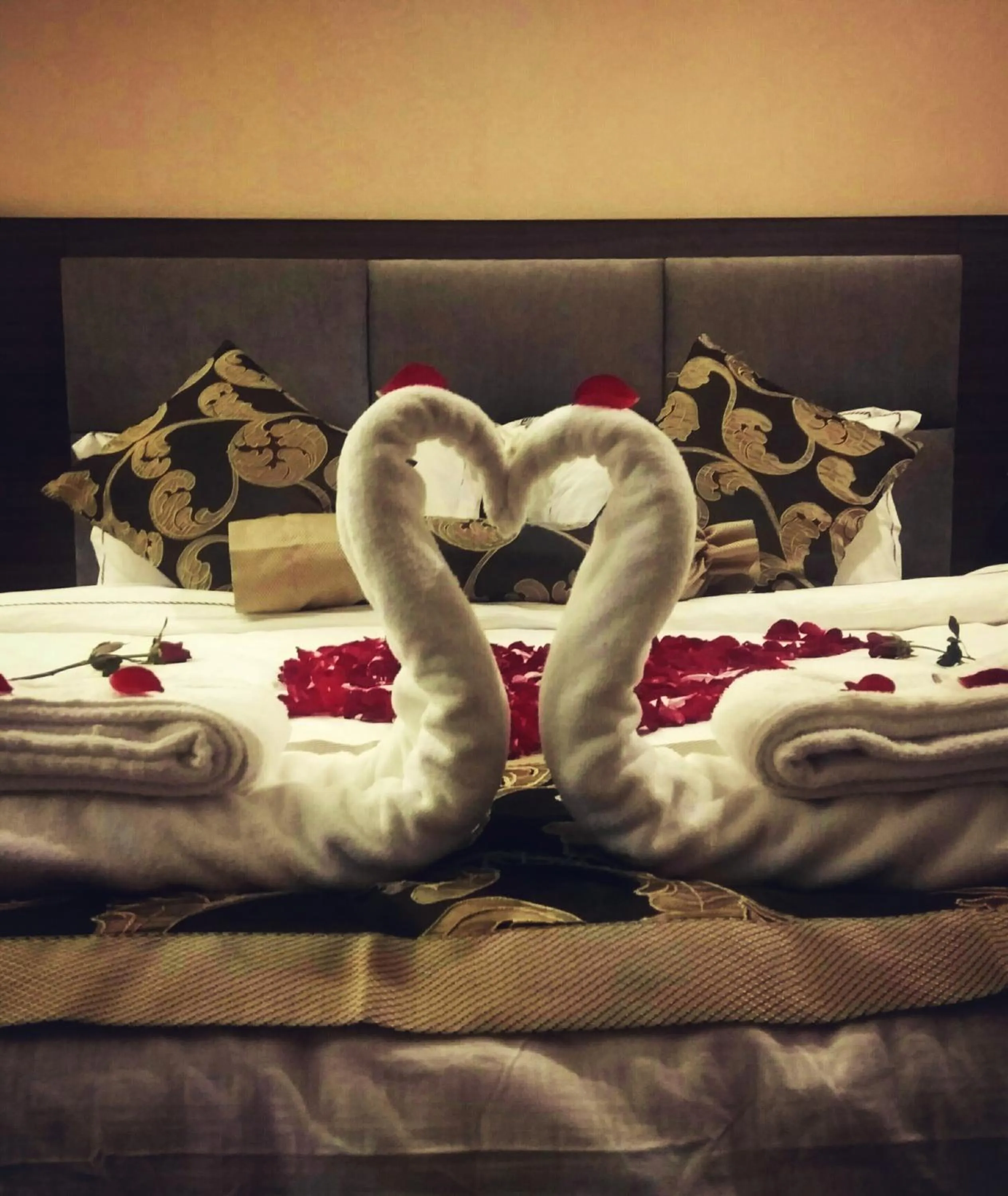 Bed in Pearl Retreat