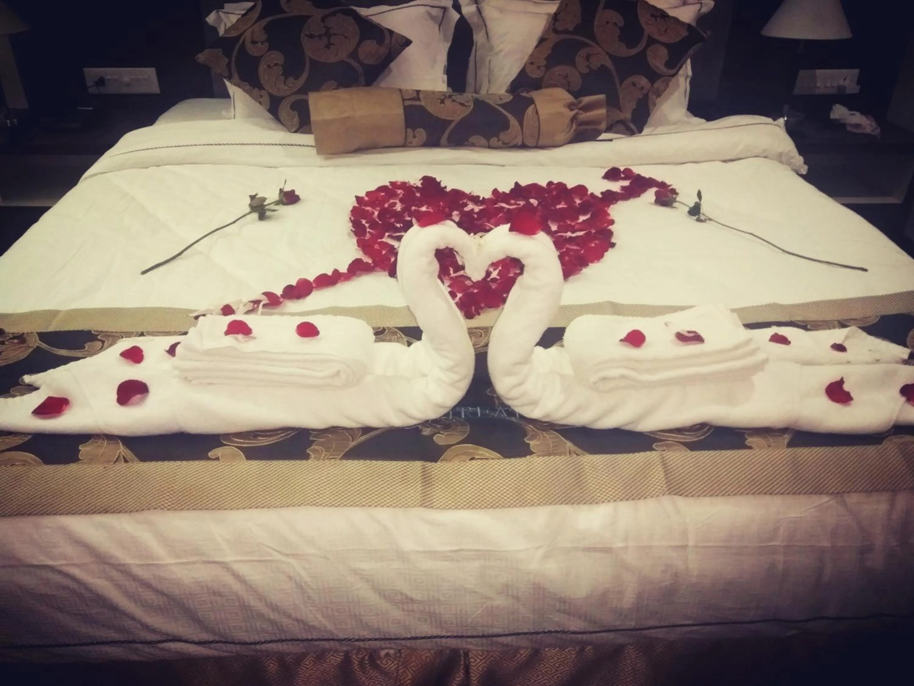 Bed in Pearl Retreat