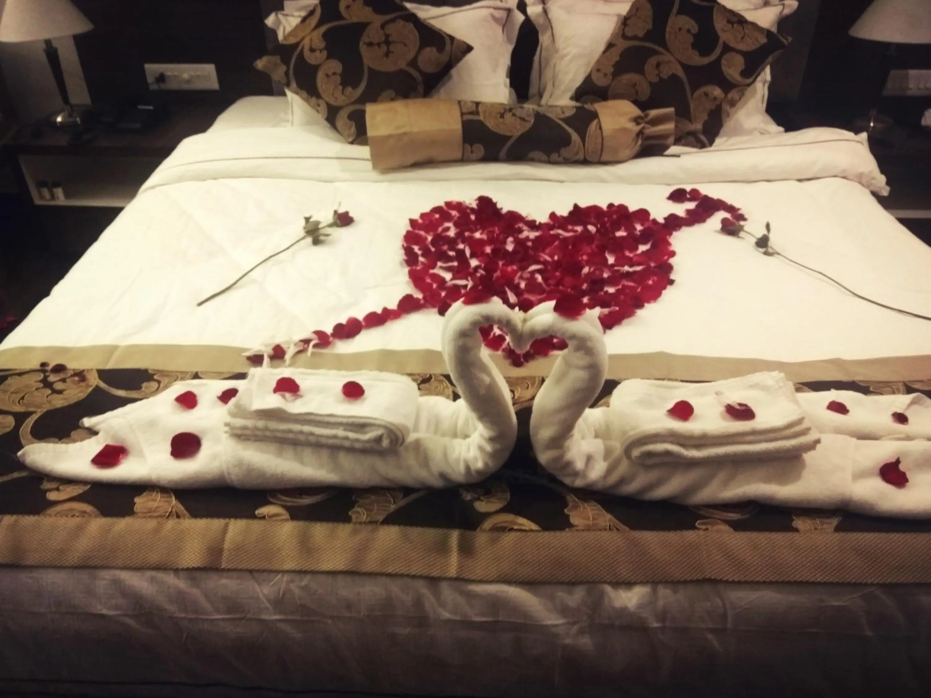 Bed in Pearl Retreat