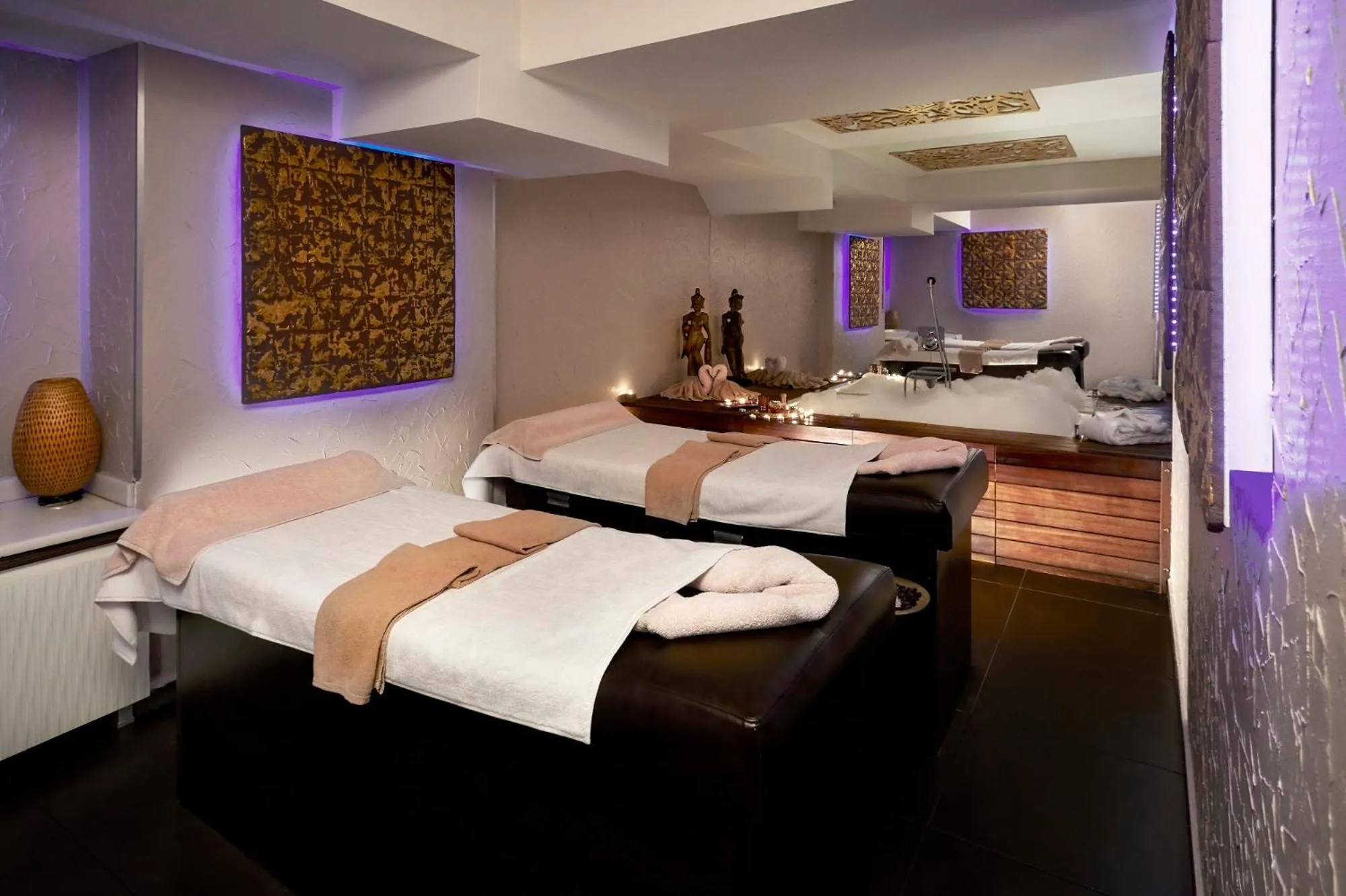 Massage, Bed in Avantgarde Urban Levent