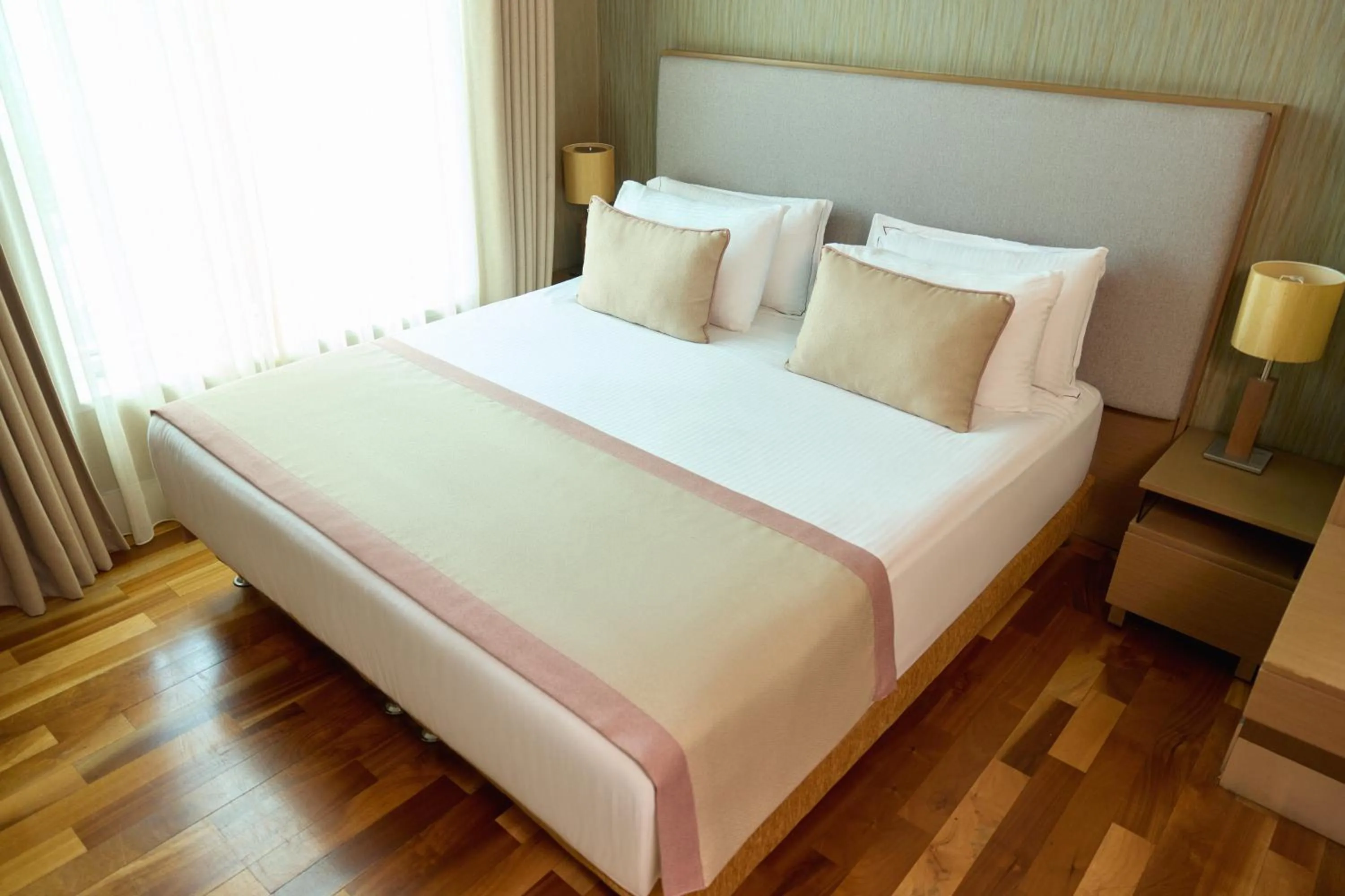 Bed in Avantgarde Urban Levent