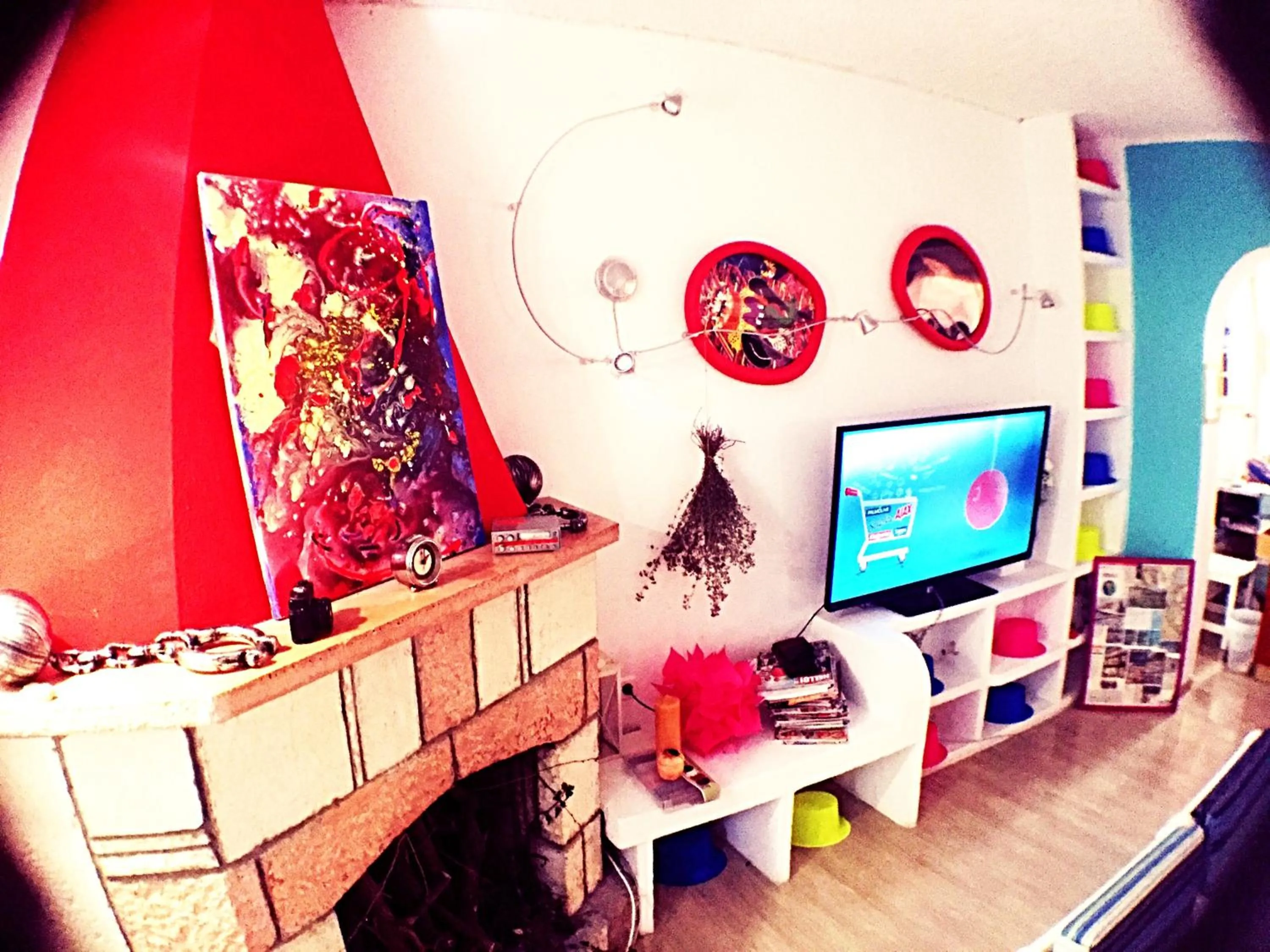 Decorative detail in Avra Budget Beach Rooms