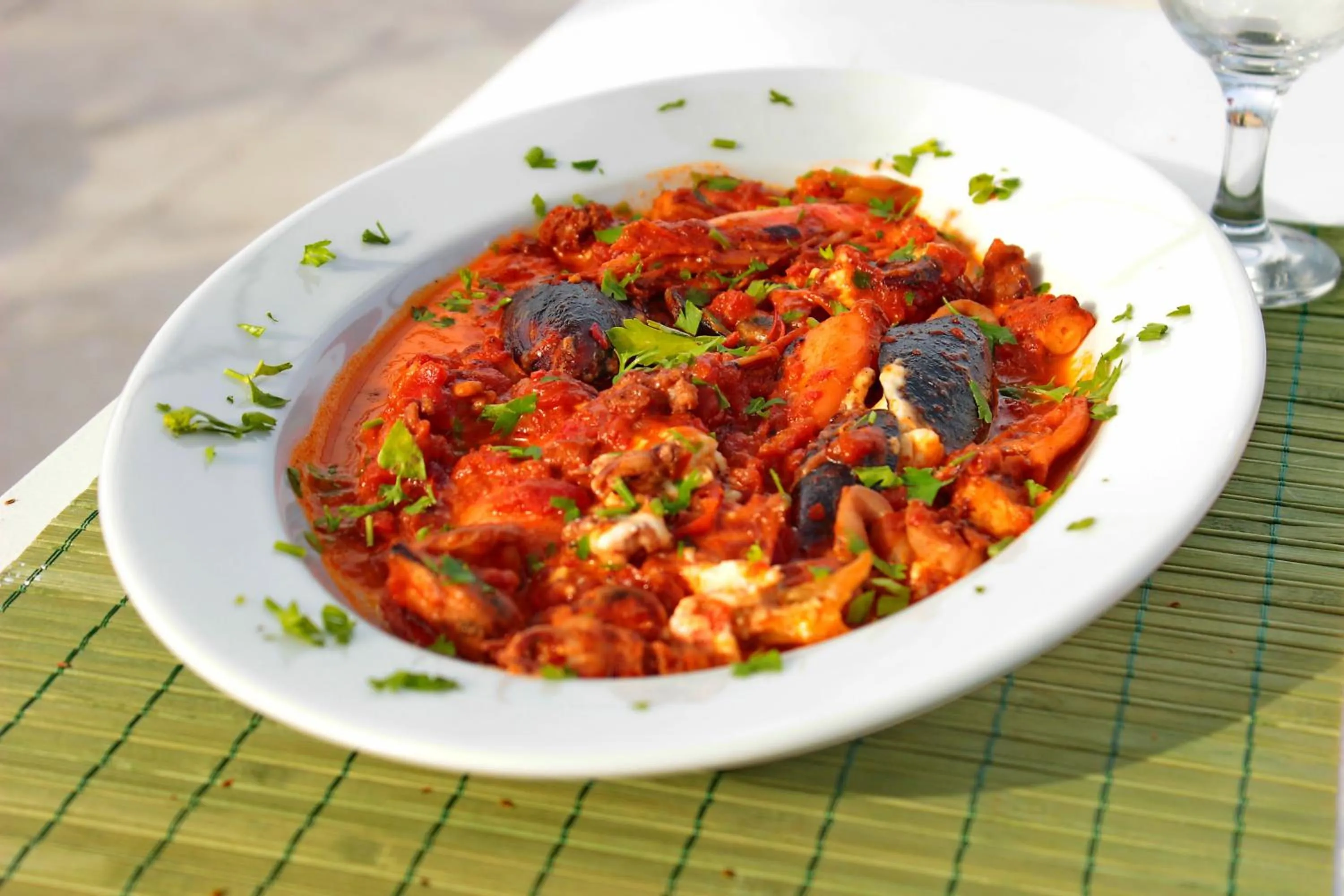 Restaurant/places to eat in Avra Budget Beach Rooms