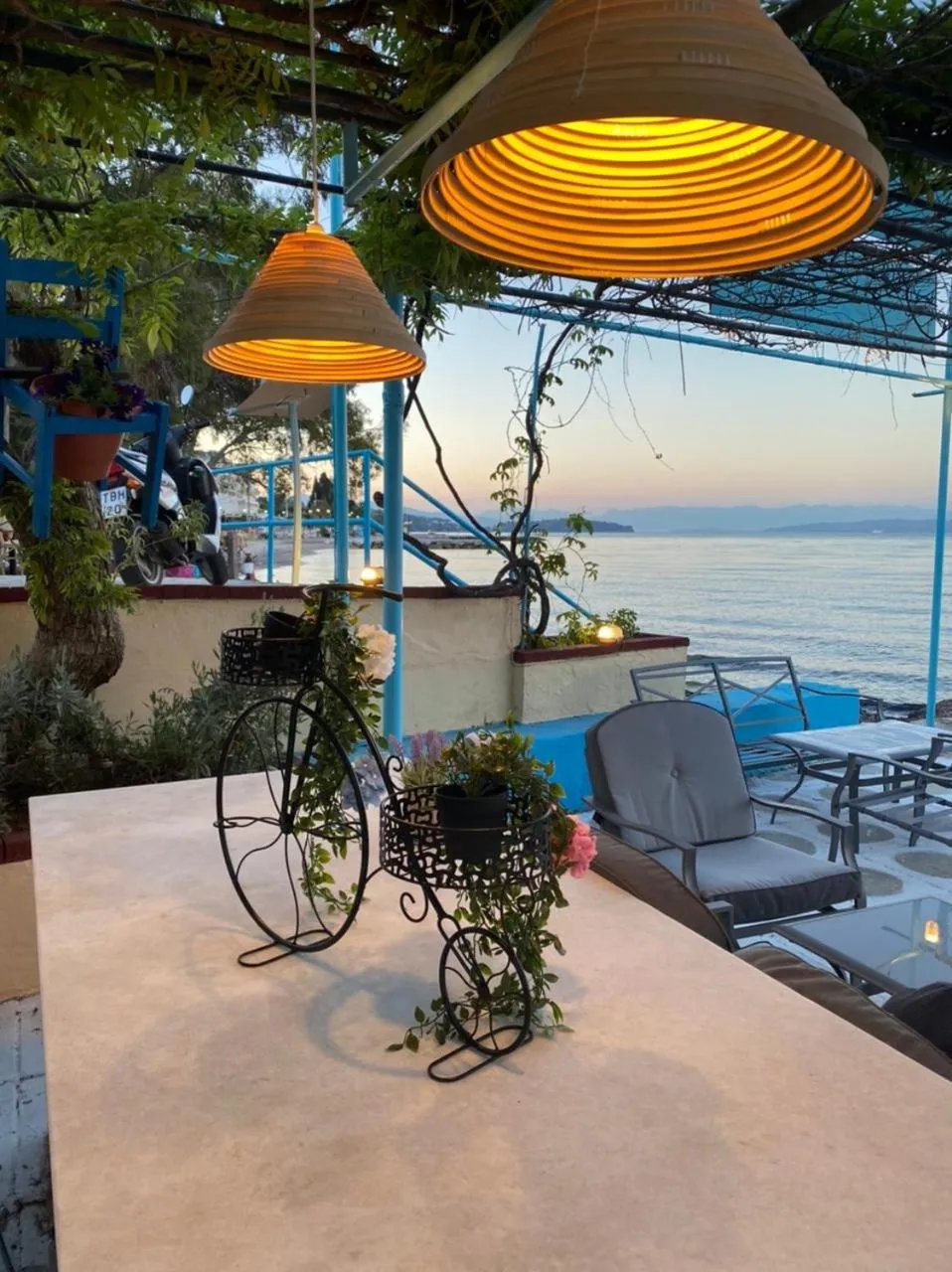 Avra Budget Beach Rooms